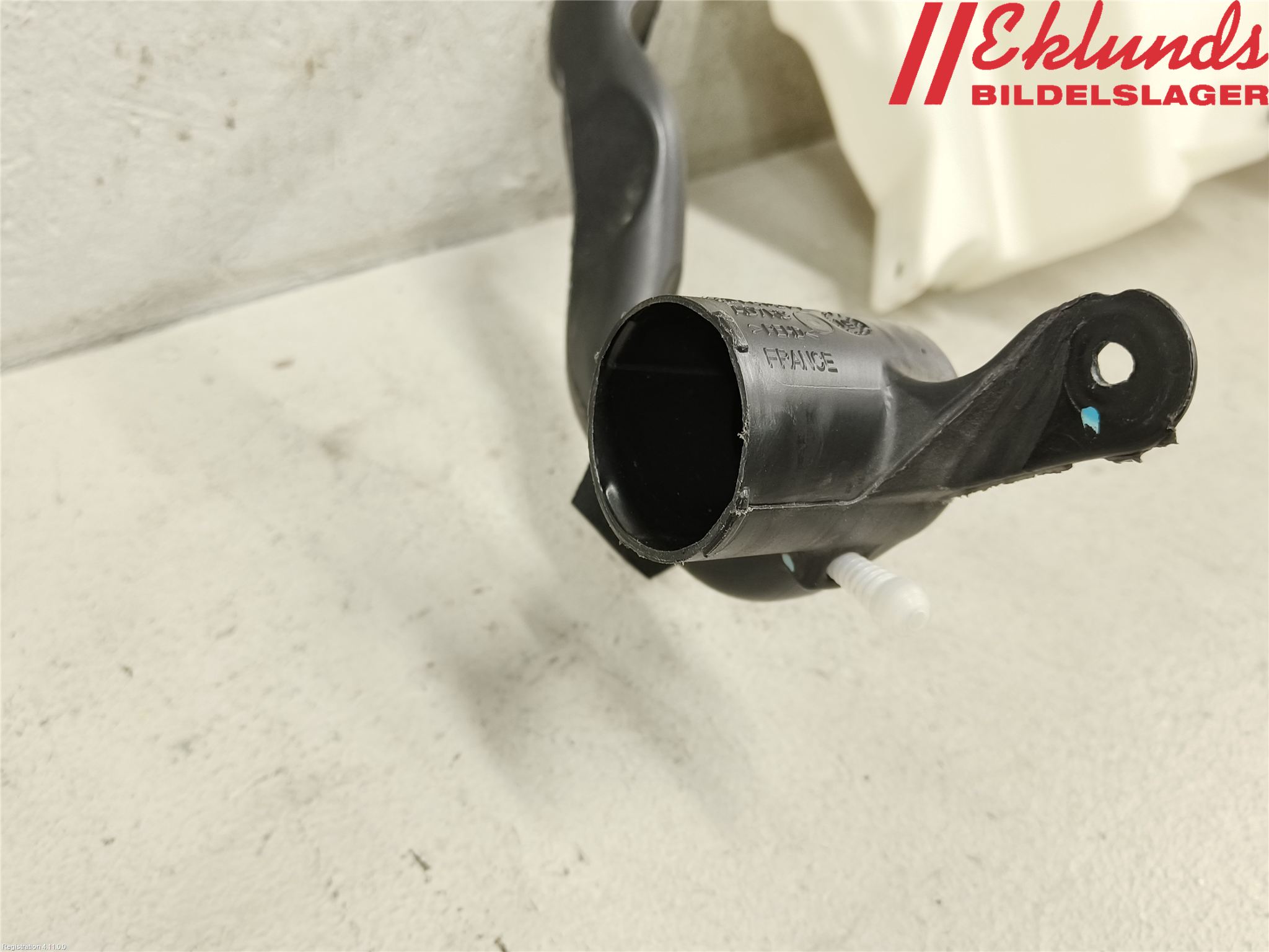 Volvo V60 19- Spolartank Vindruta