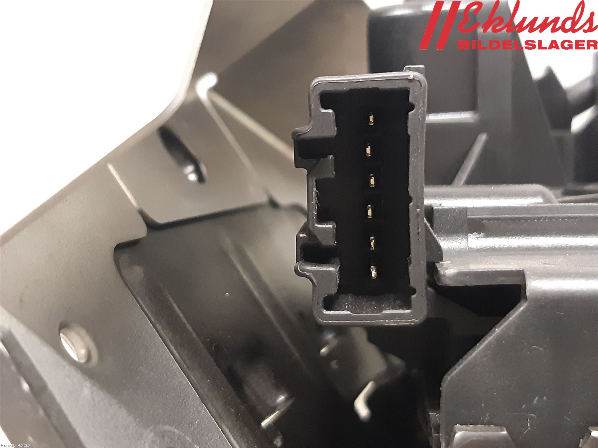 Volvo V90 17->> Låskista Baklucka