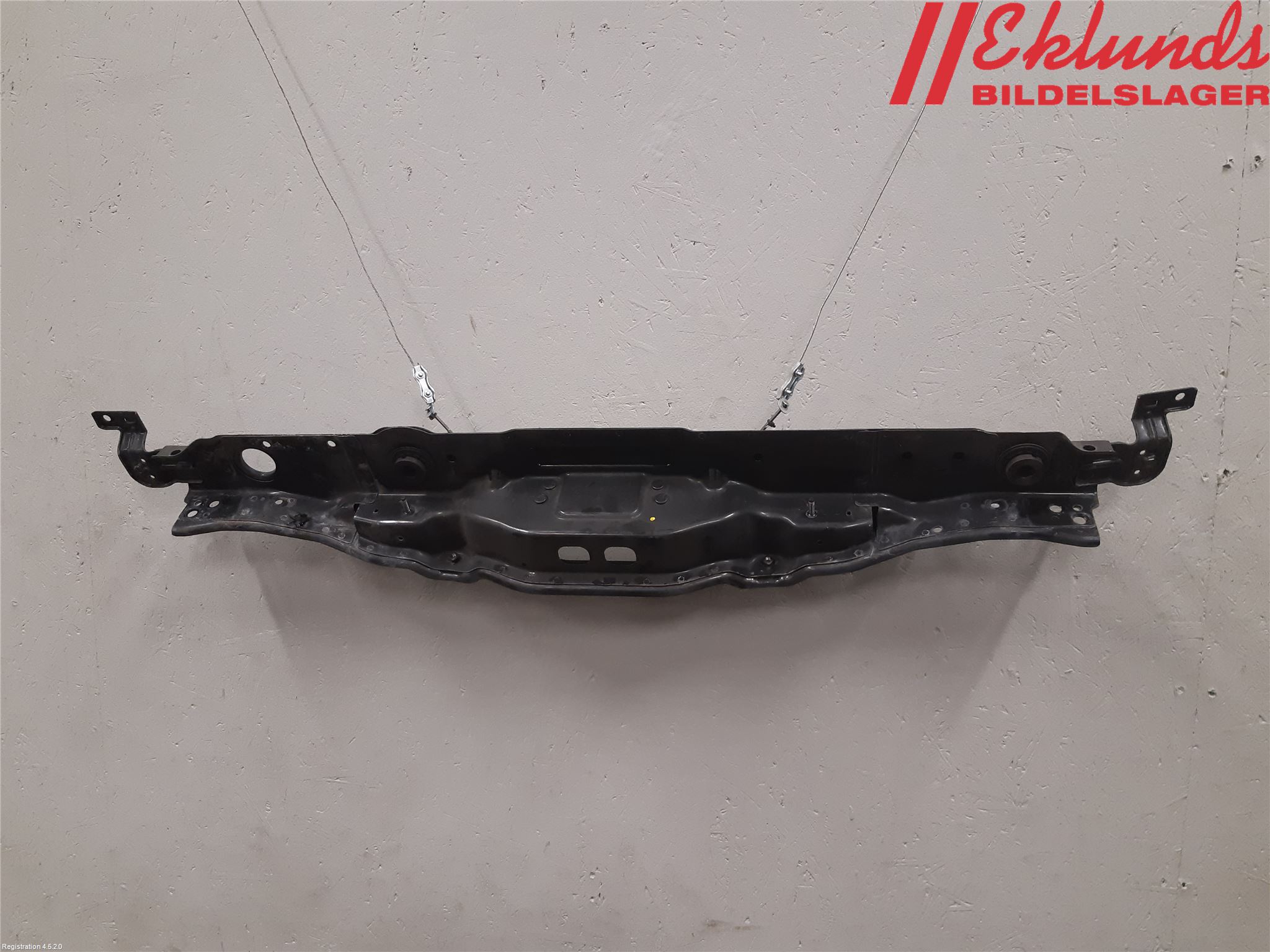 Hyundai i40 16-18 Frontplåt