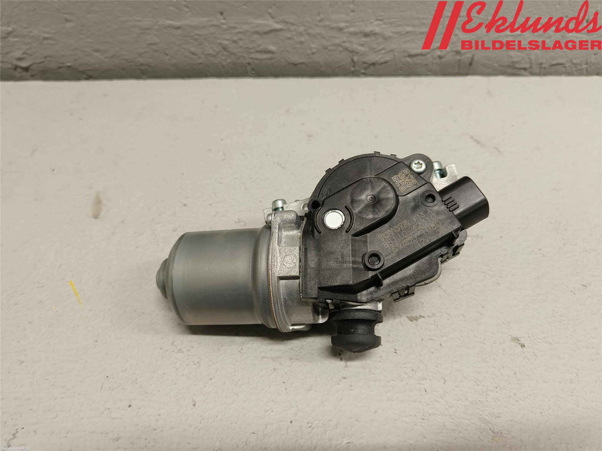 Toyota bZ4X EA10 22- Torkarmotor Vindruta