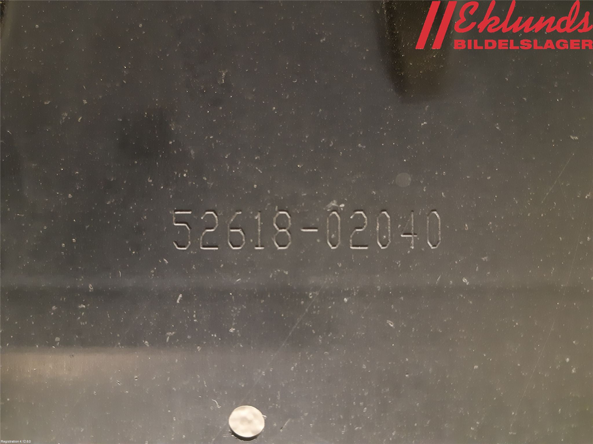 Toyota AURIS 13-19 Hasplåt Plåt-Plast