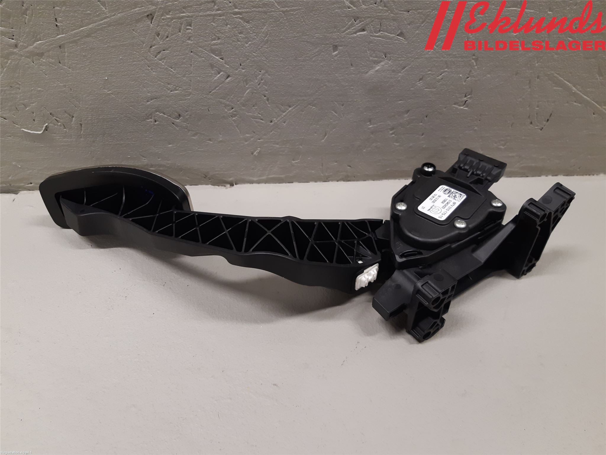 Fiat 500X 15- Gaspedal