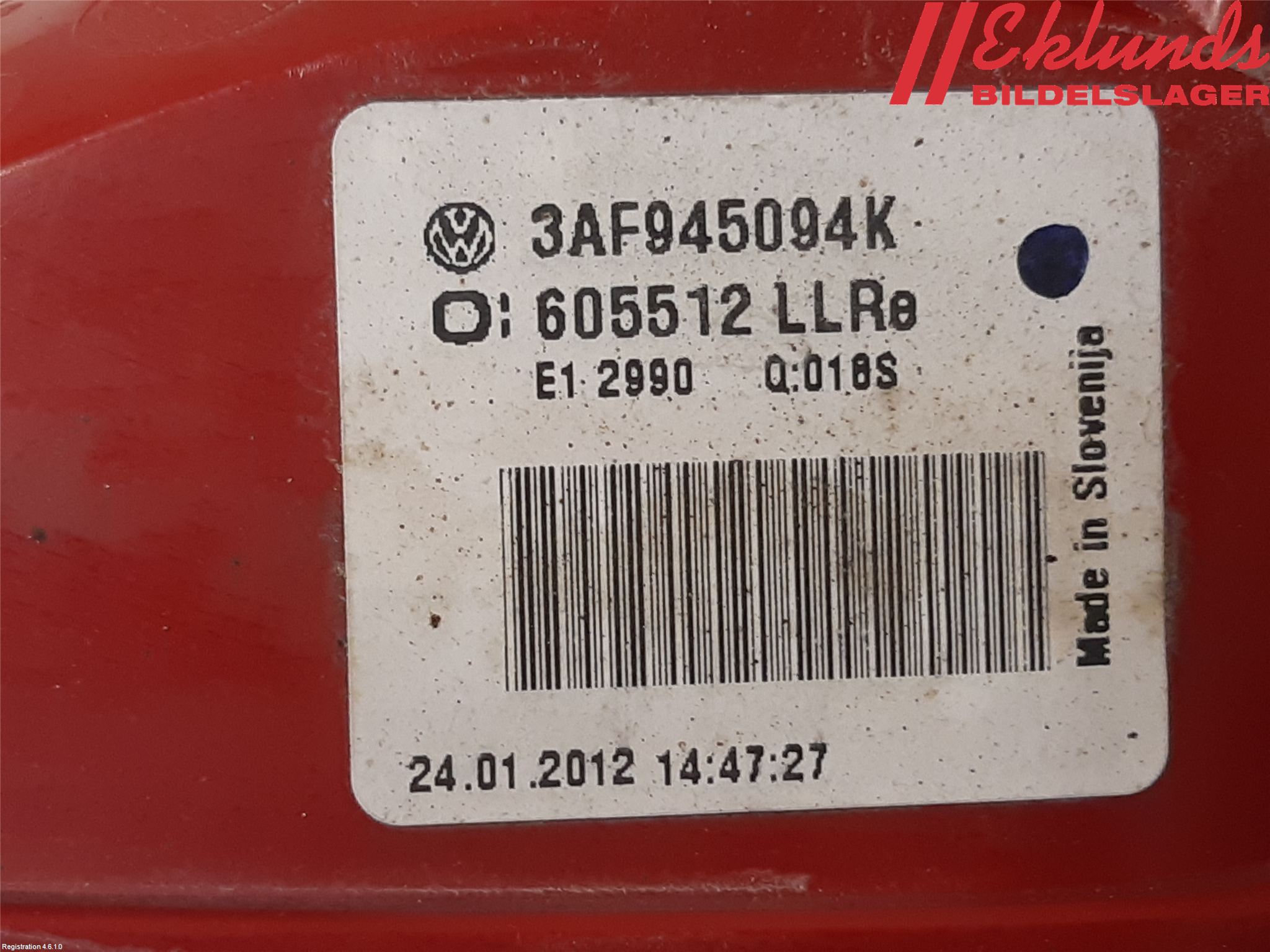 Volkswagen VW PASSAT 11-14 Bakljus Lucka Hö