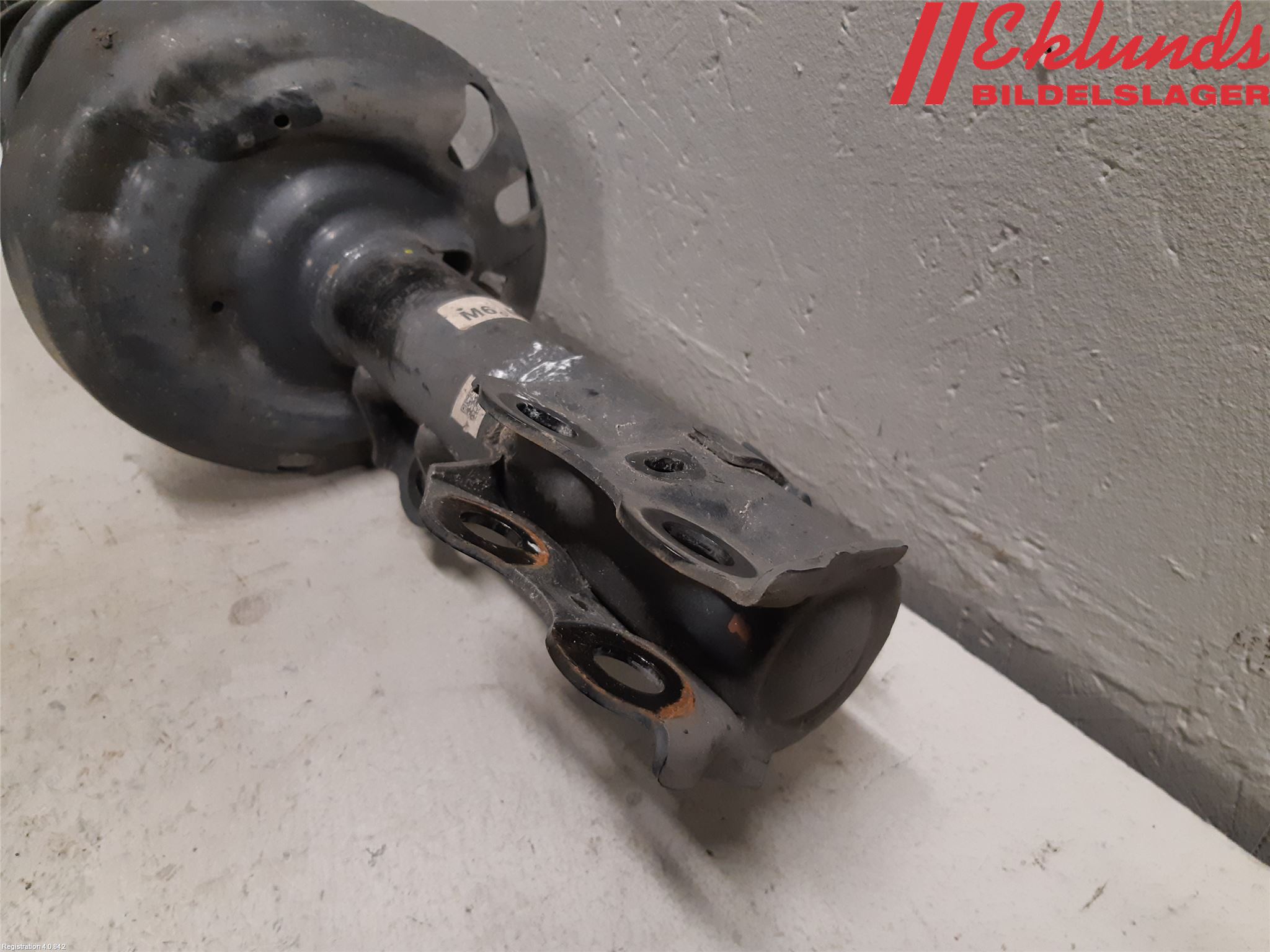 Toyota COROLLA 19- Fjäderben Fram Vänster