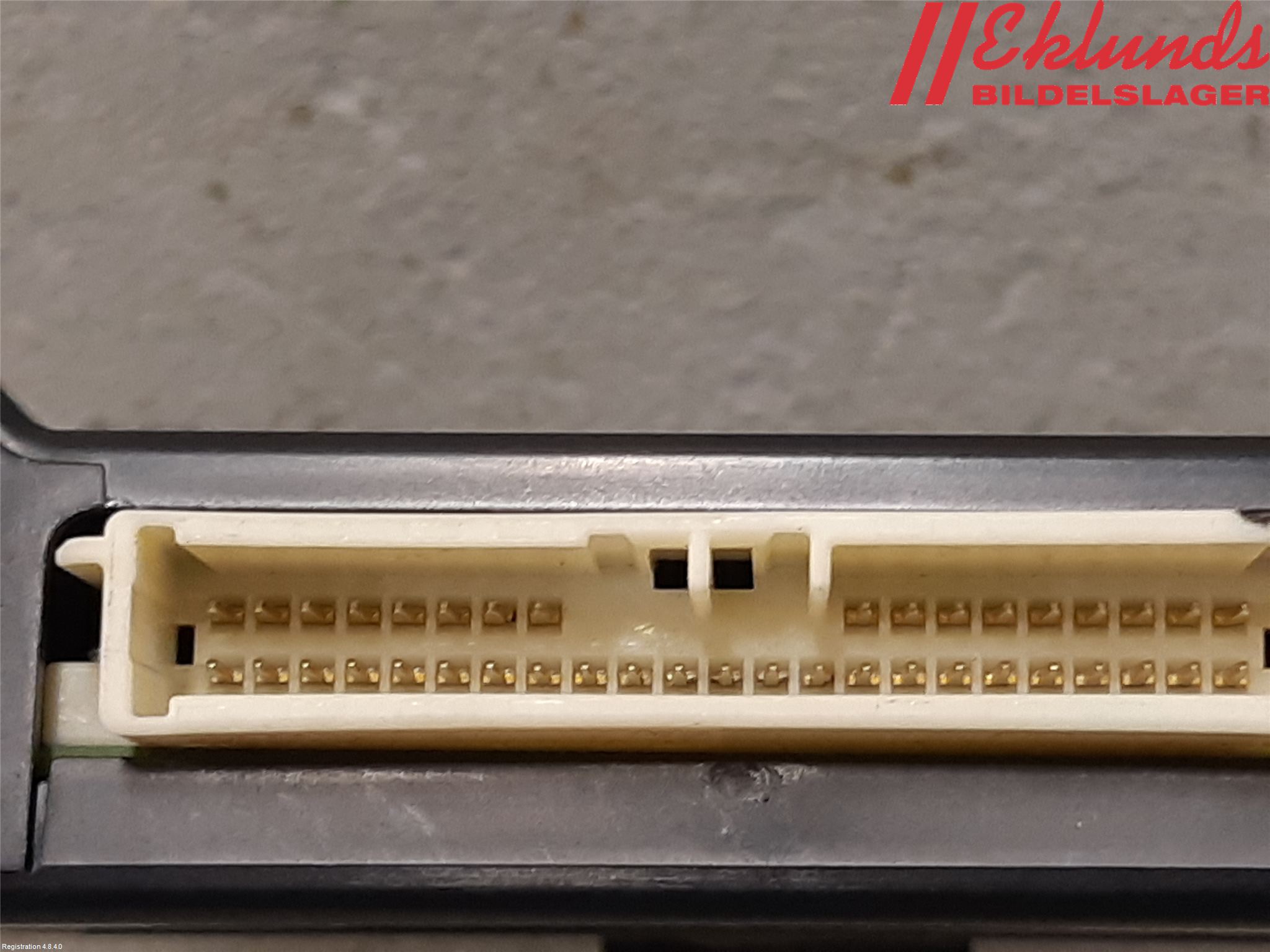 Tesla MODEL X 16- Styrenhet Dörr