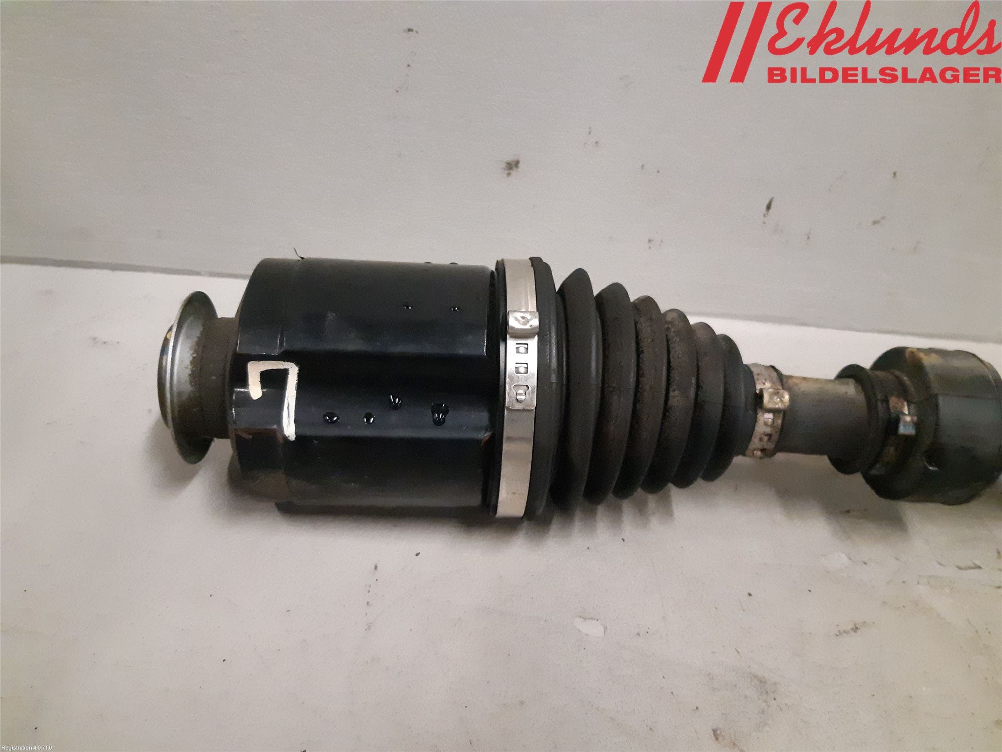 Kia SORENTO 10-14 Drivaxel Fram Höger