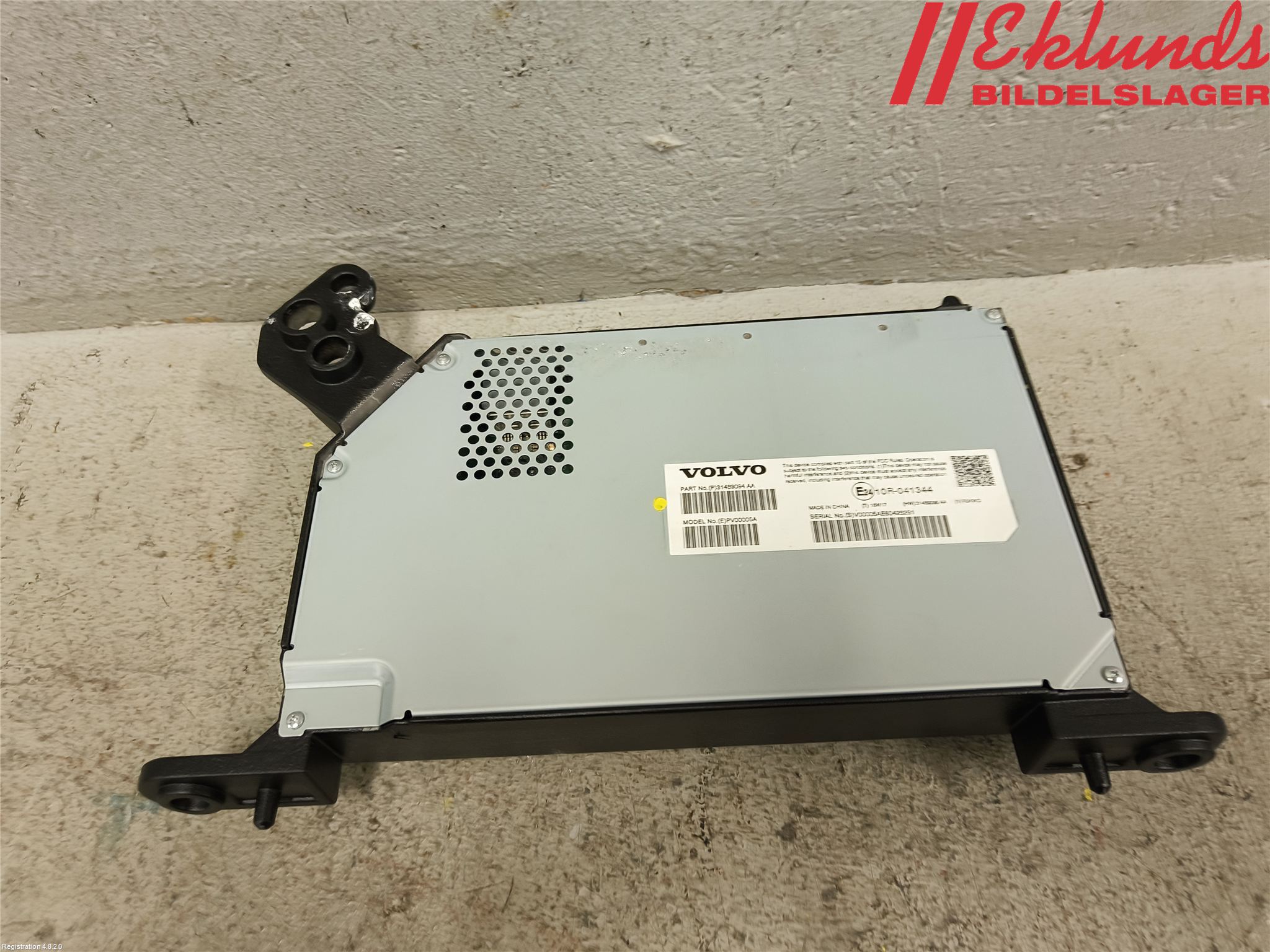 Volvo XC90/RECHARGE 16- Radio-Stereo Förstärkare