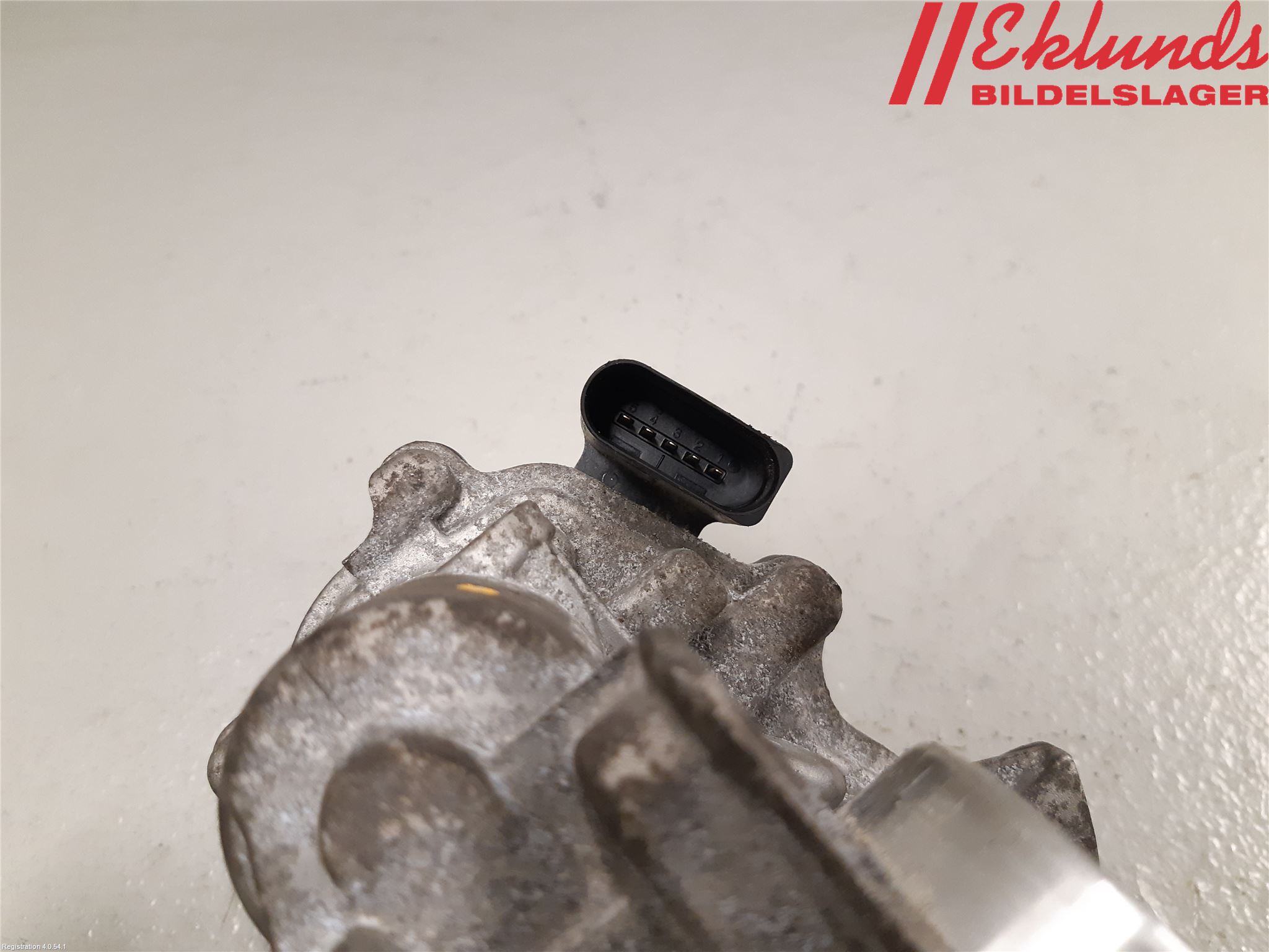 Audi Q3 8U 12-18 Injspjällhus