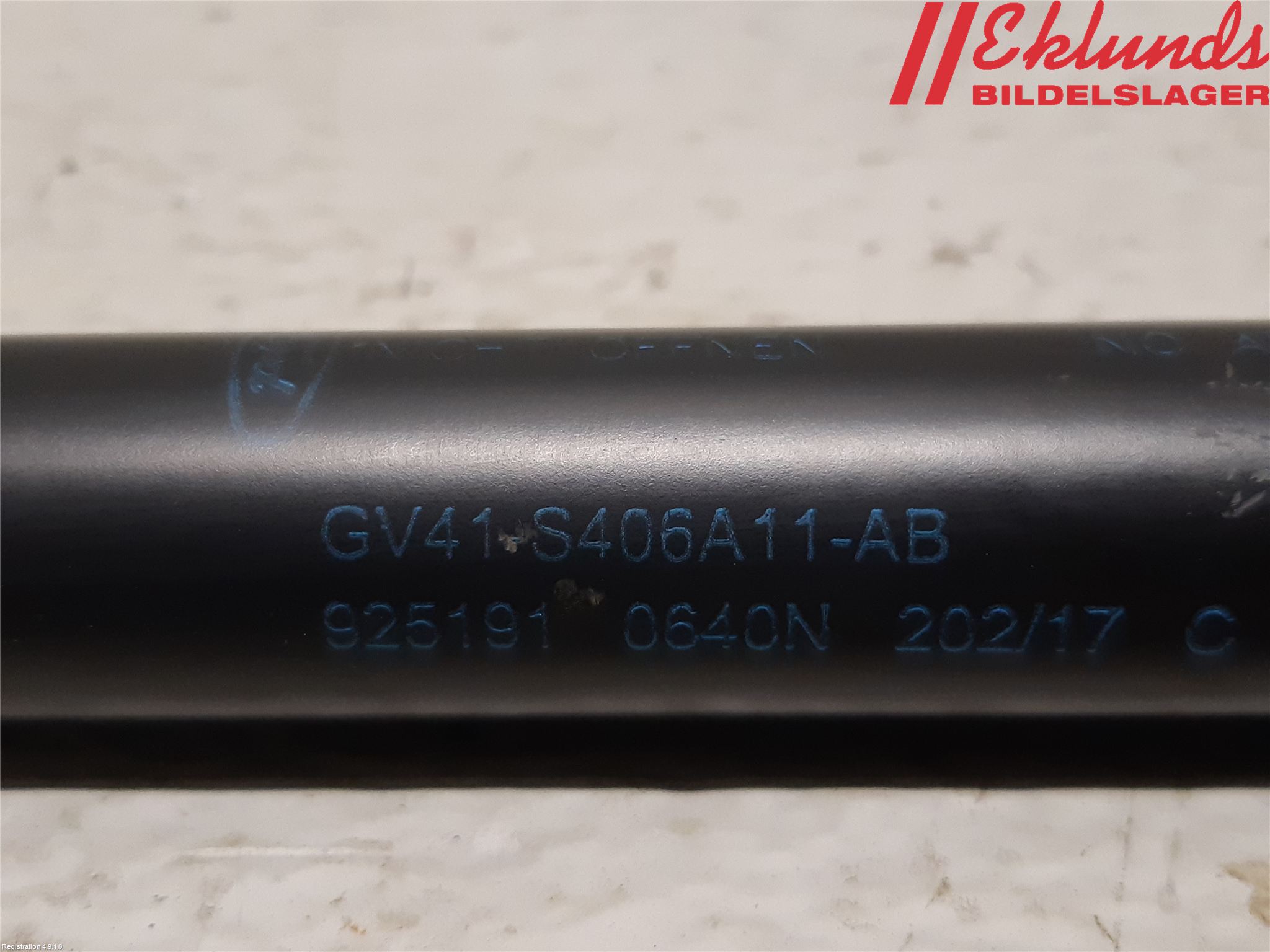 Ford KUGA 17-19 Gasfjäder Baklucka