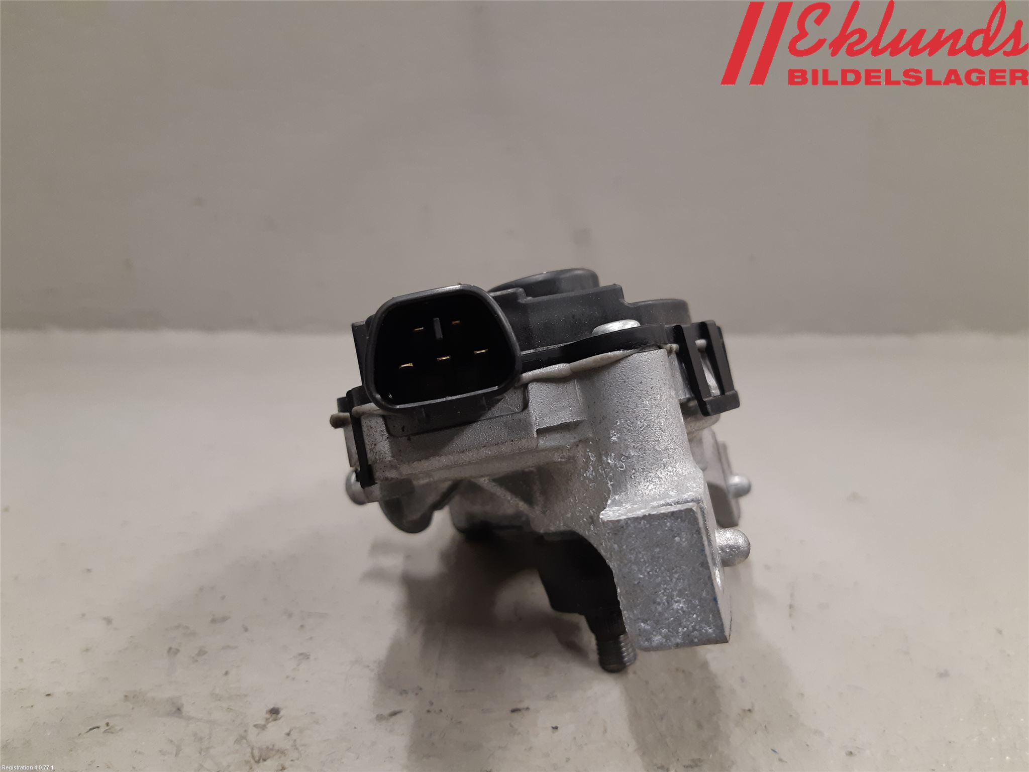 Toyota RAV4 19- Torkarmotor Vindruta