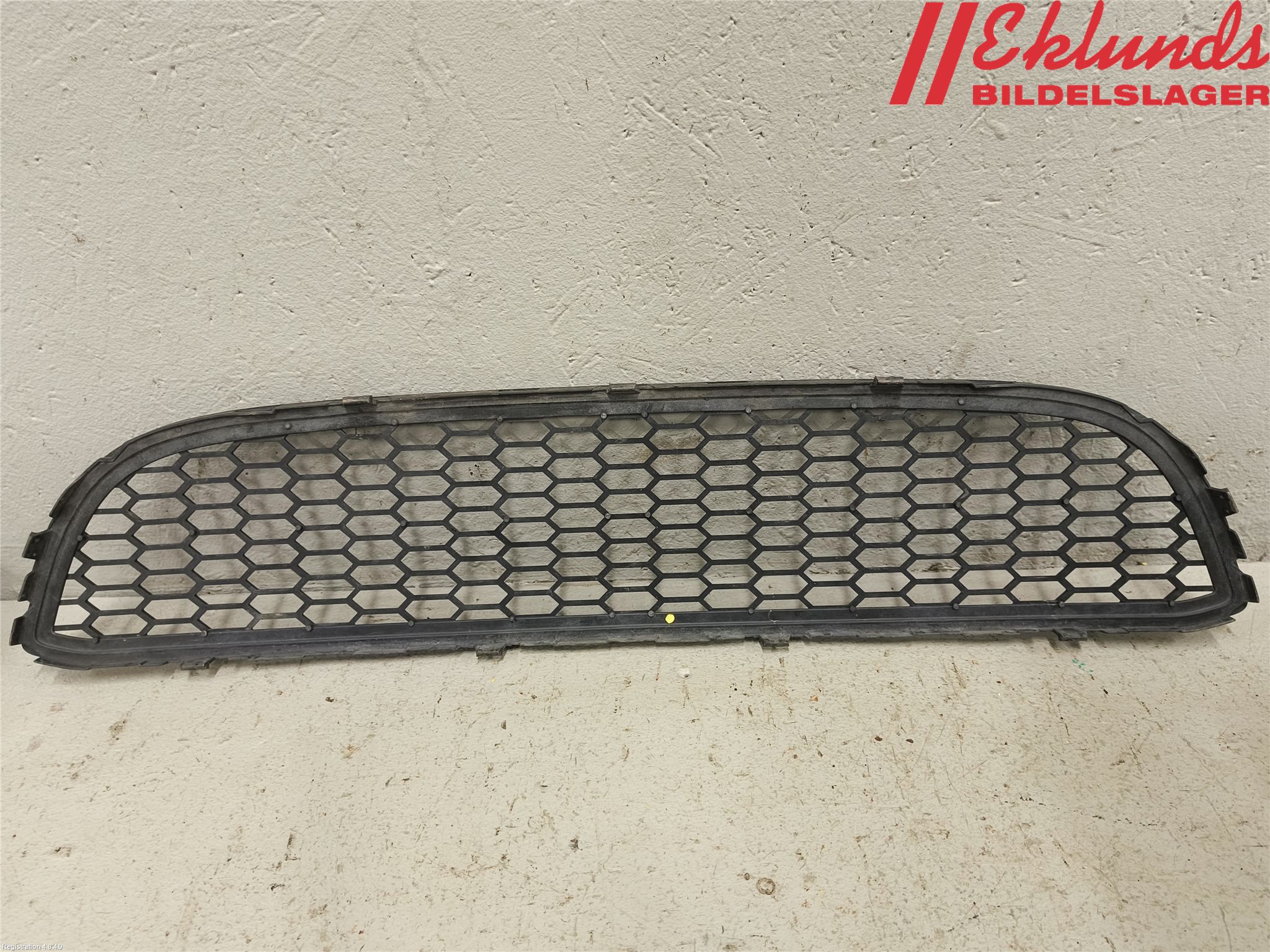 BMW 1 E87/81 5D/3D 03-11 Grill-Galler