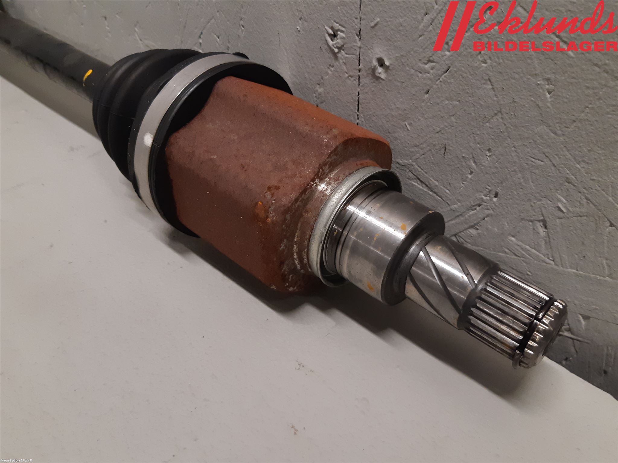 Nissan QASHQAI 14-17 Drivaxel Fram Vänster