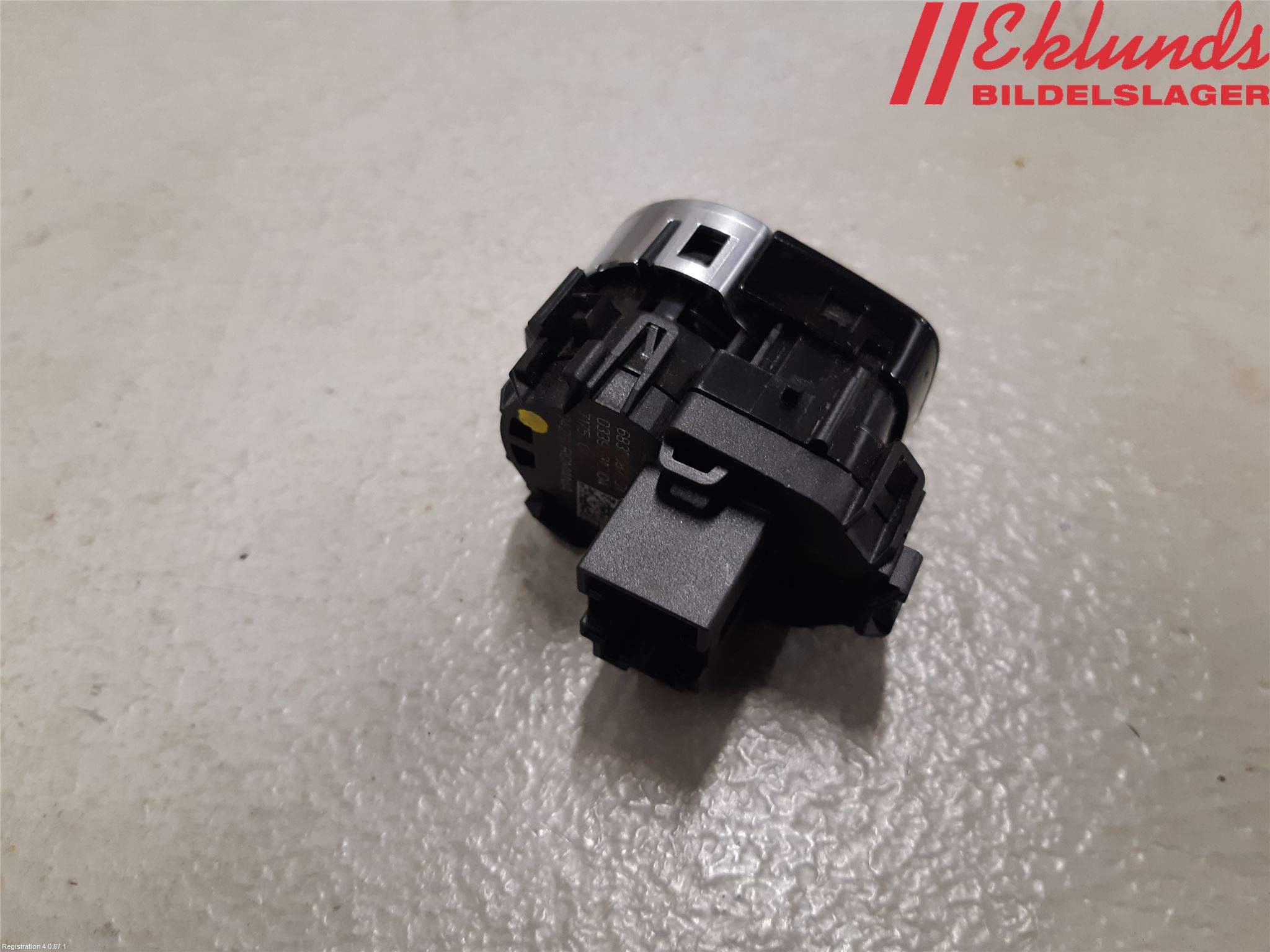 BMW 5 G30/G31/F90 17-23 Startknapp Personbil