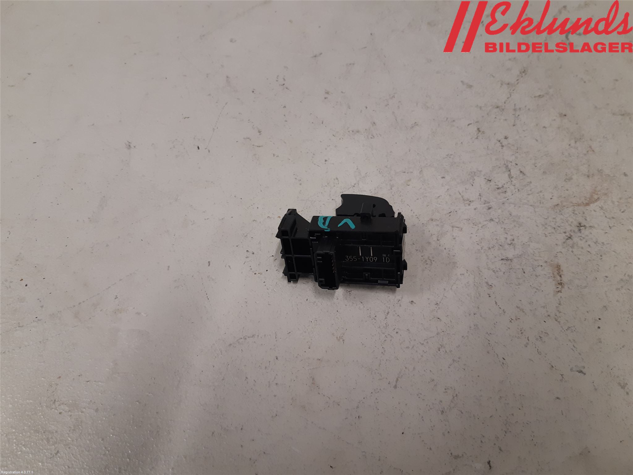 Toyota COROLLA 19- Strömställare Elhiss