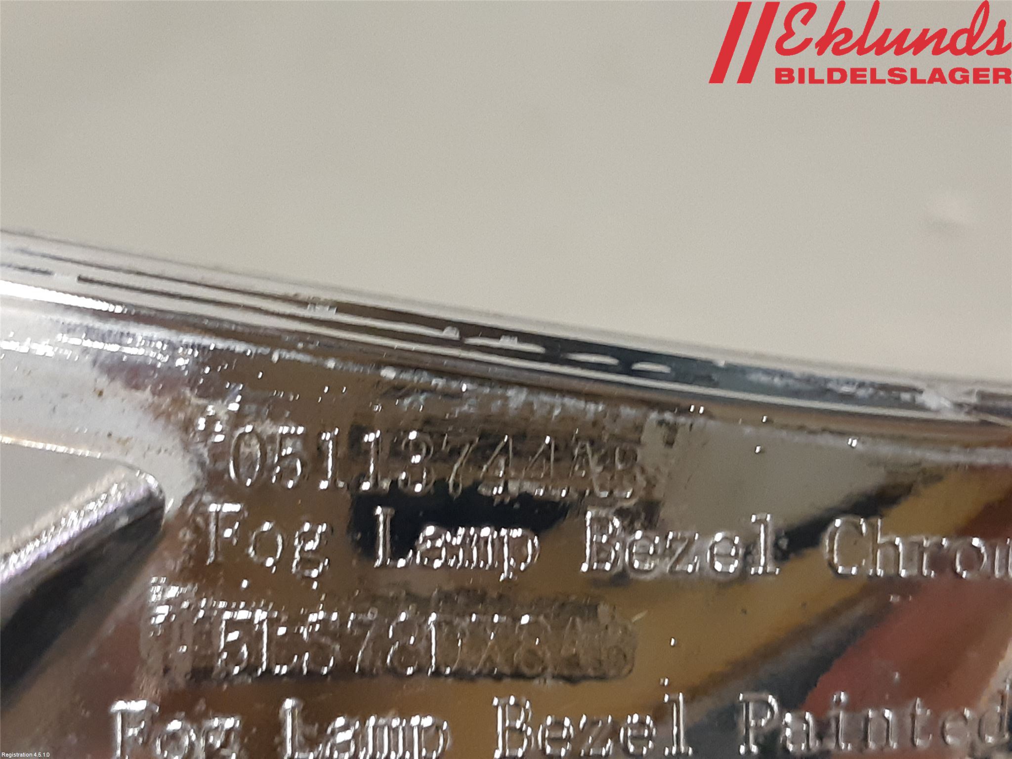 Dodge DURANGO Dimljussarg Fram