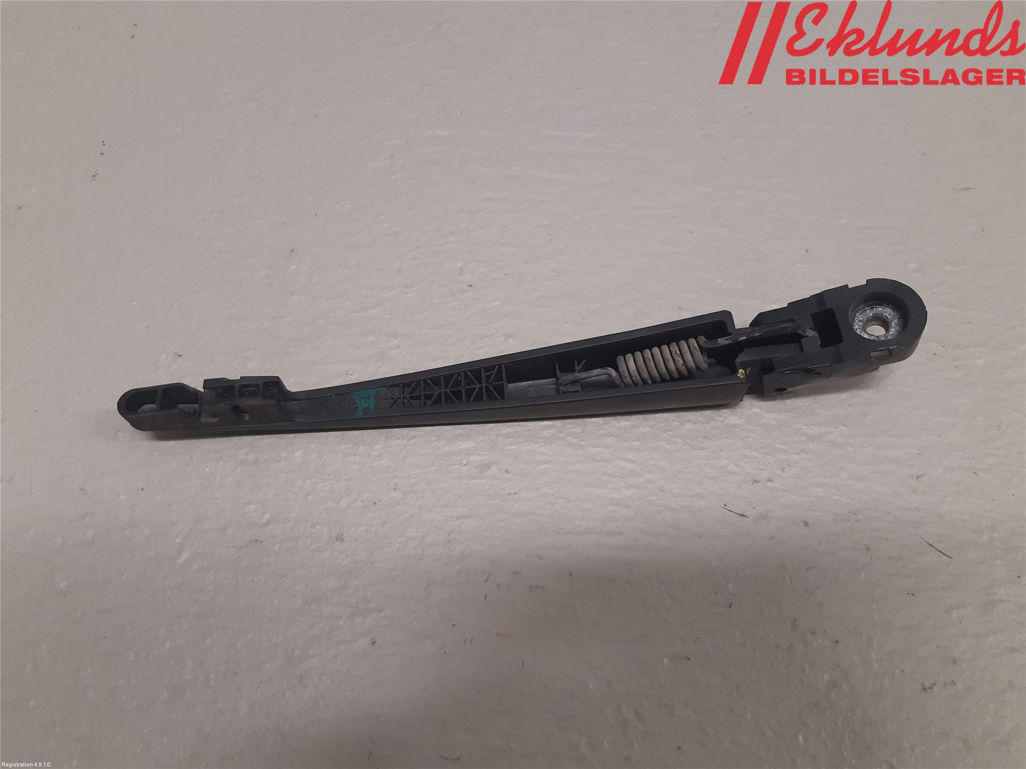 Mitsubishi OUTLANDER 13-21 Torkararm-Bakruta