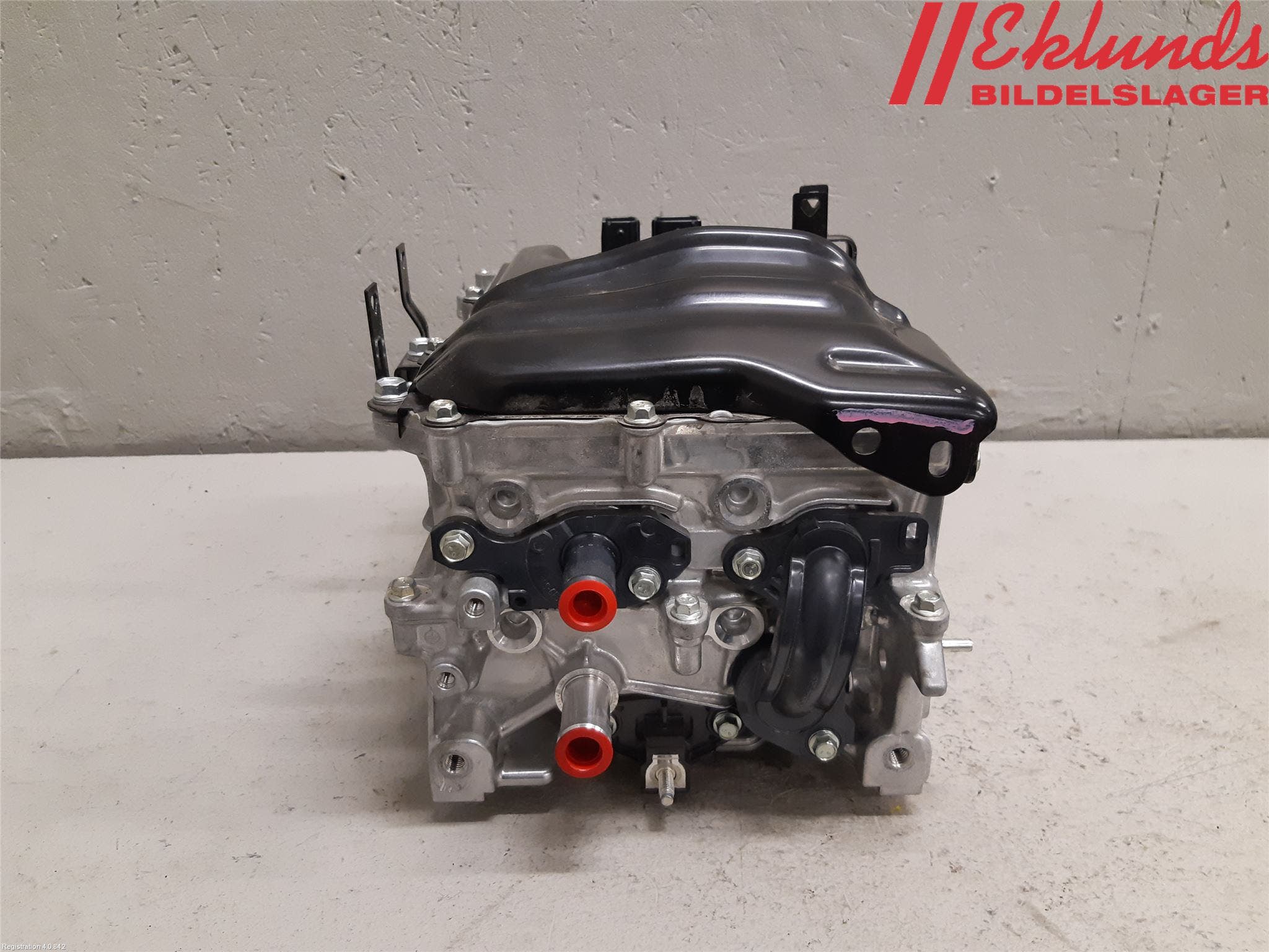 Toyota YARIS XP21 20- Inverter Hybrid