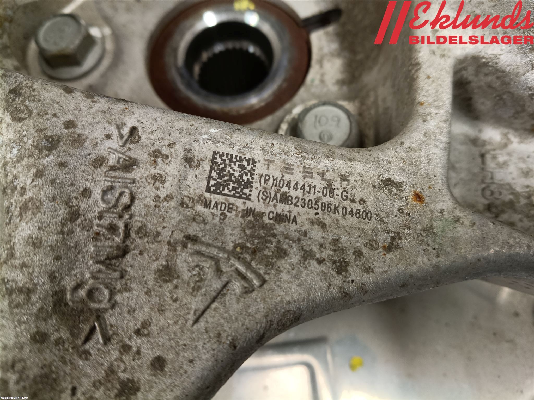 Tesla MODEL 3 17- Hjullagerhus Bak Vä