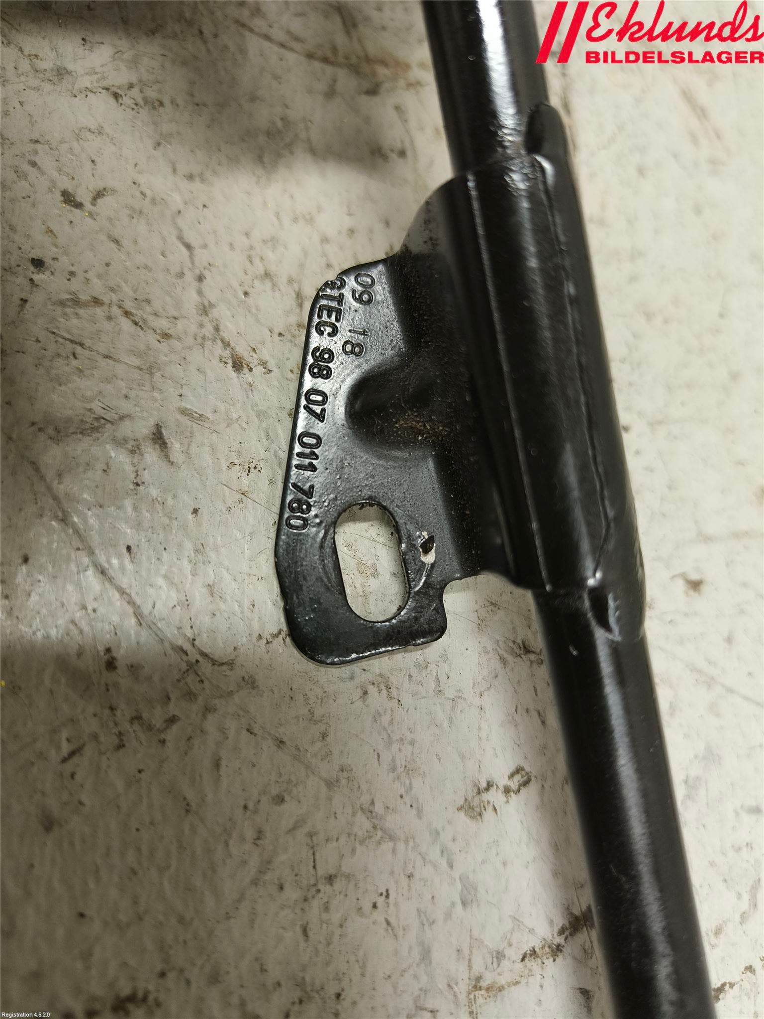 Peugeot 3008 17-24 Oljesticka