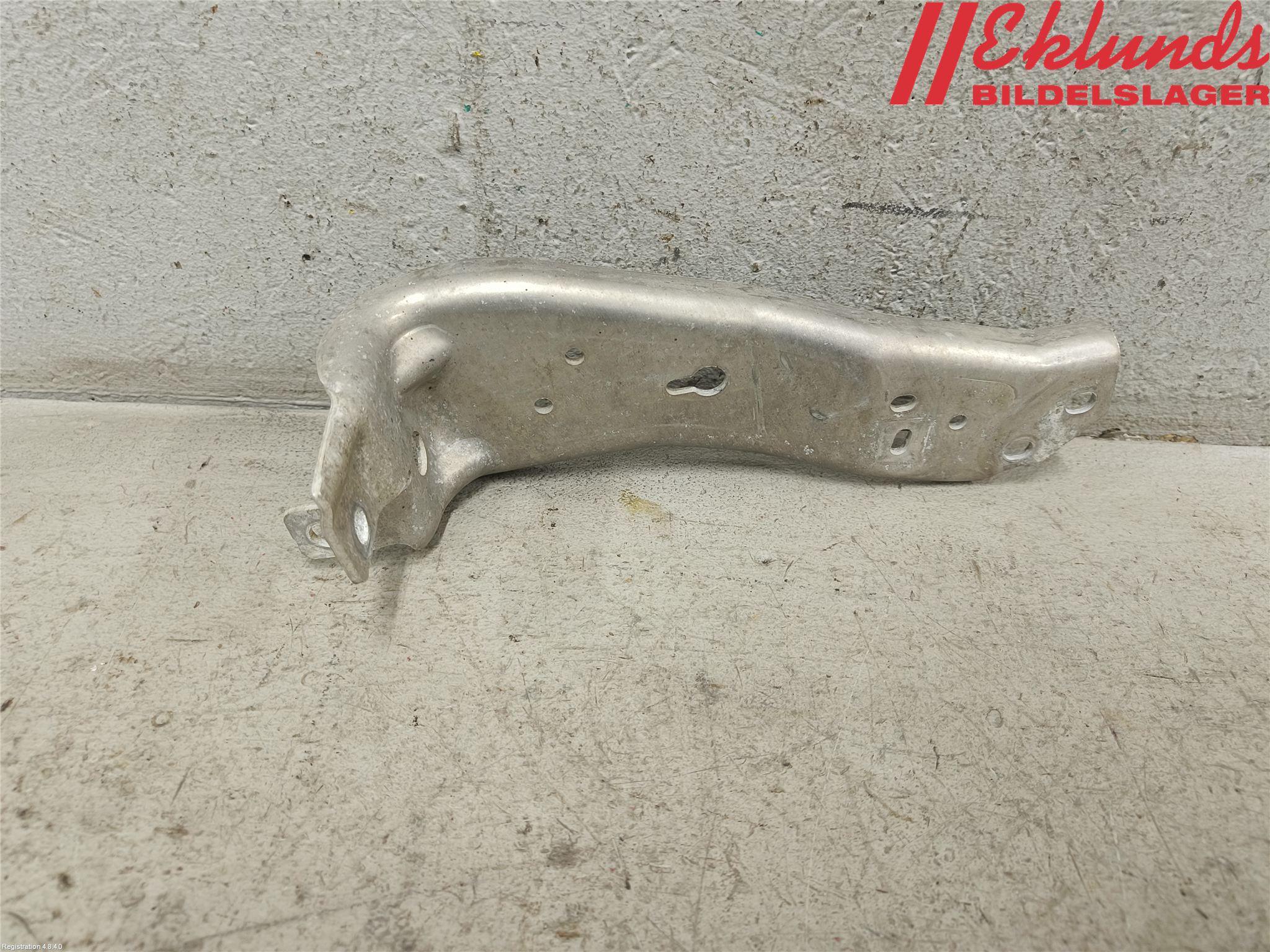 BMW X1 F48 15-22 Front Övrigt