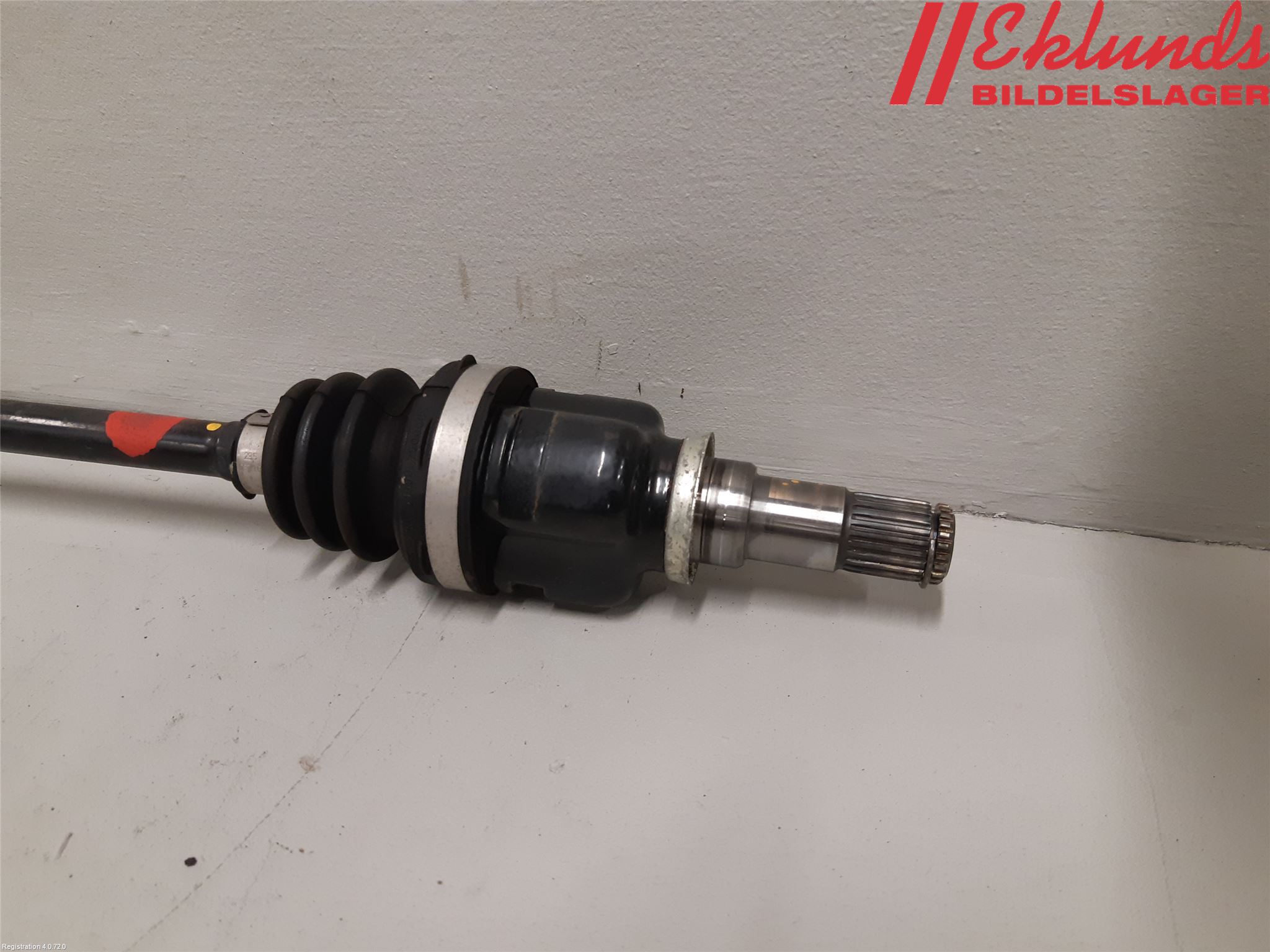 Toyota AYGO 15-21 Drivaxel Fram Vänster
