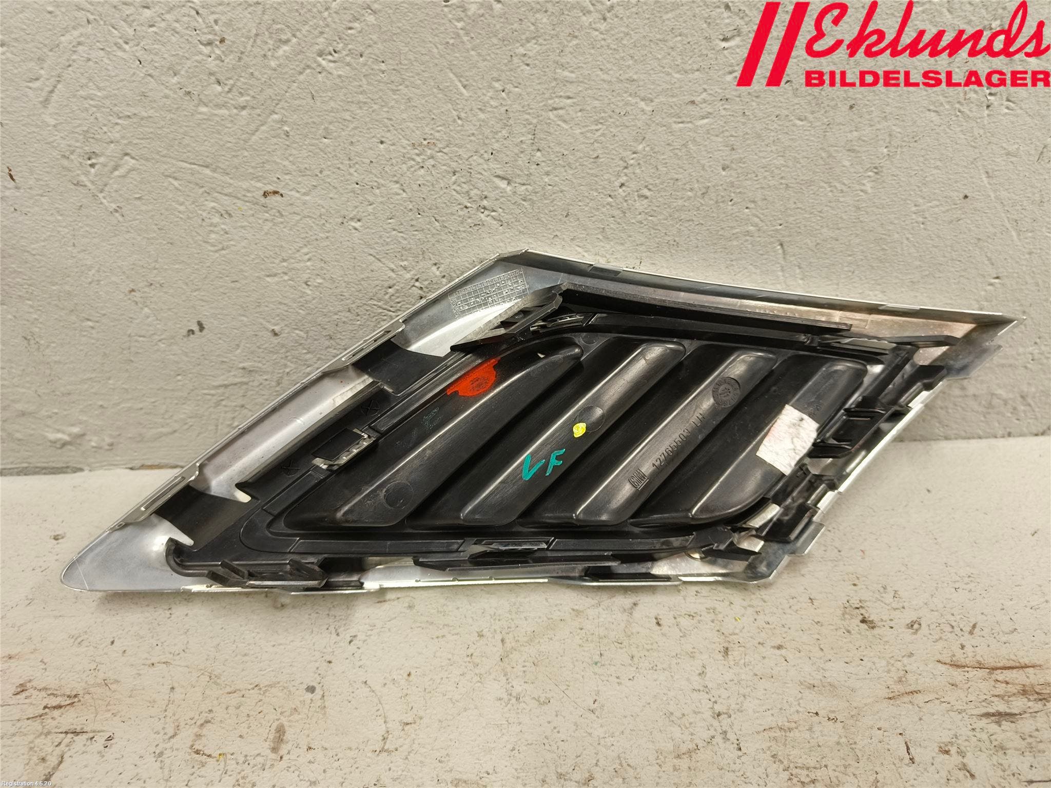 Saab 9-3 VER2/VER3 08-15 Grilldel Vänster