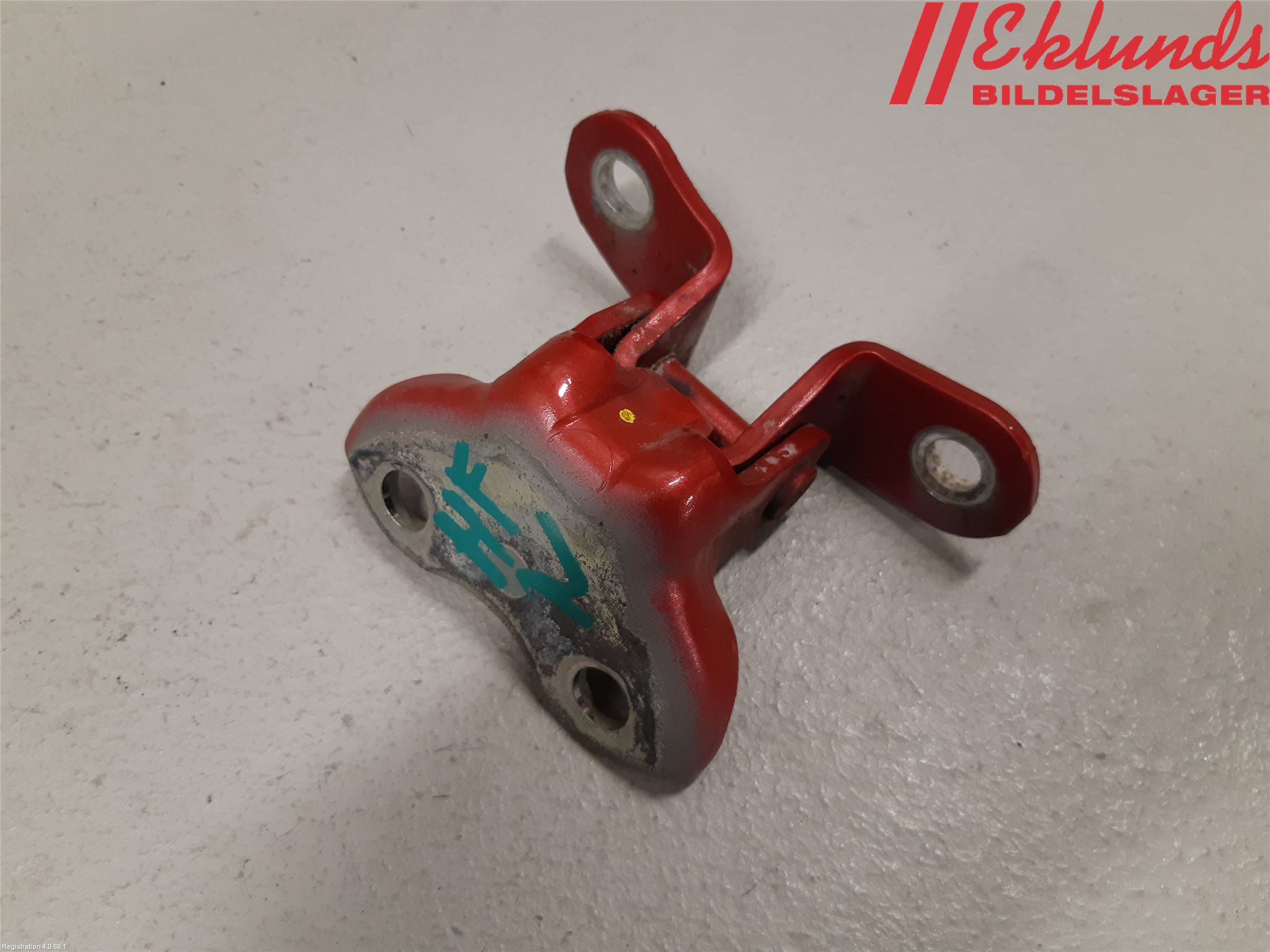 Toyota AURIS 13-19 Dörrgångjärn