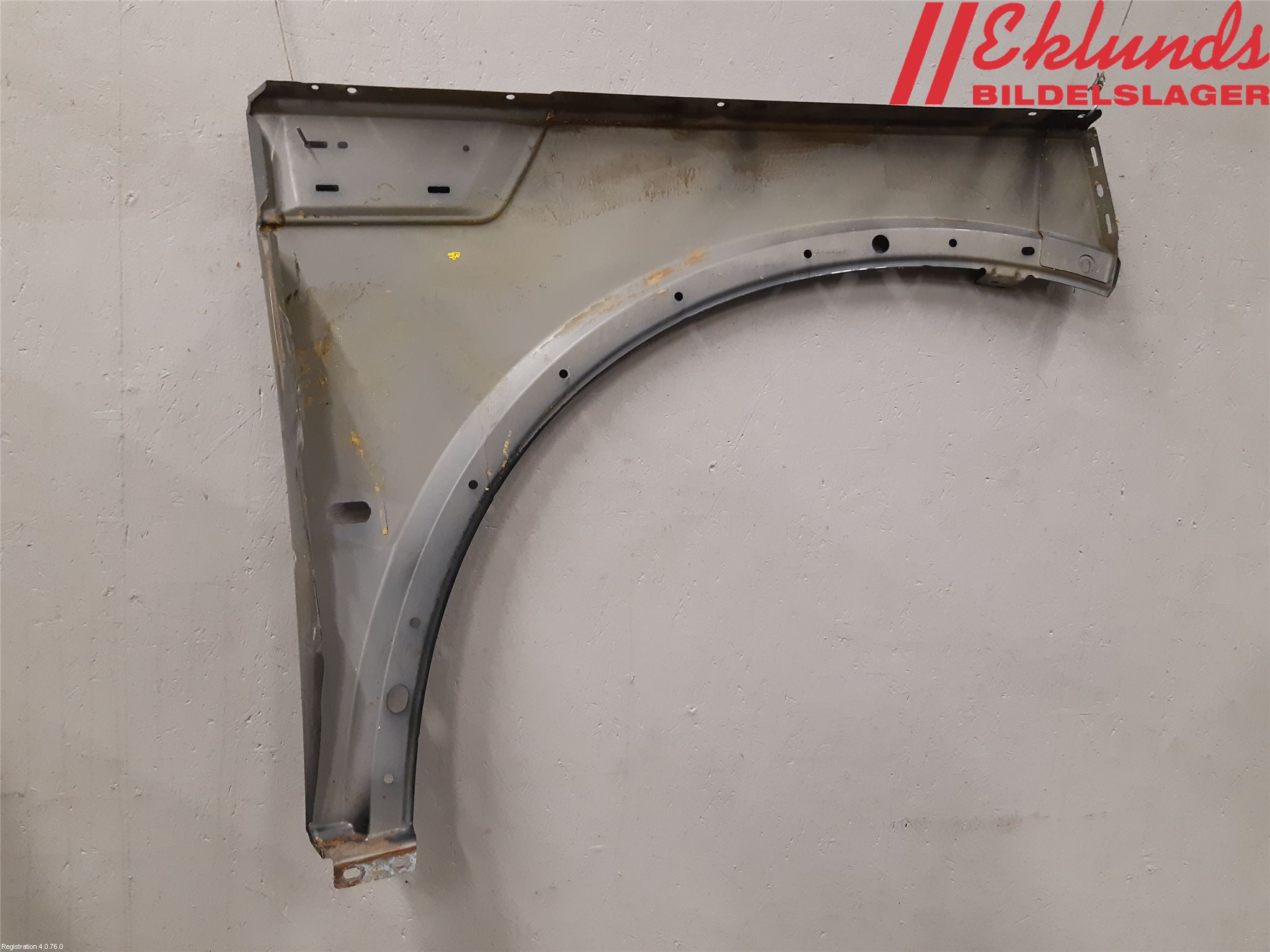 Dodge NITRO Skärm Fram Vänster