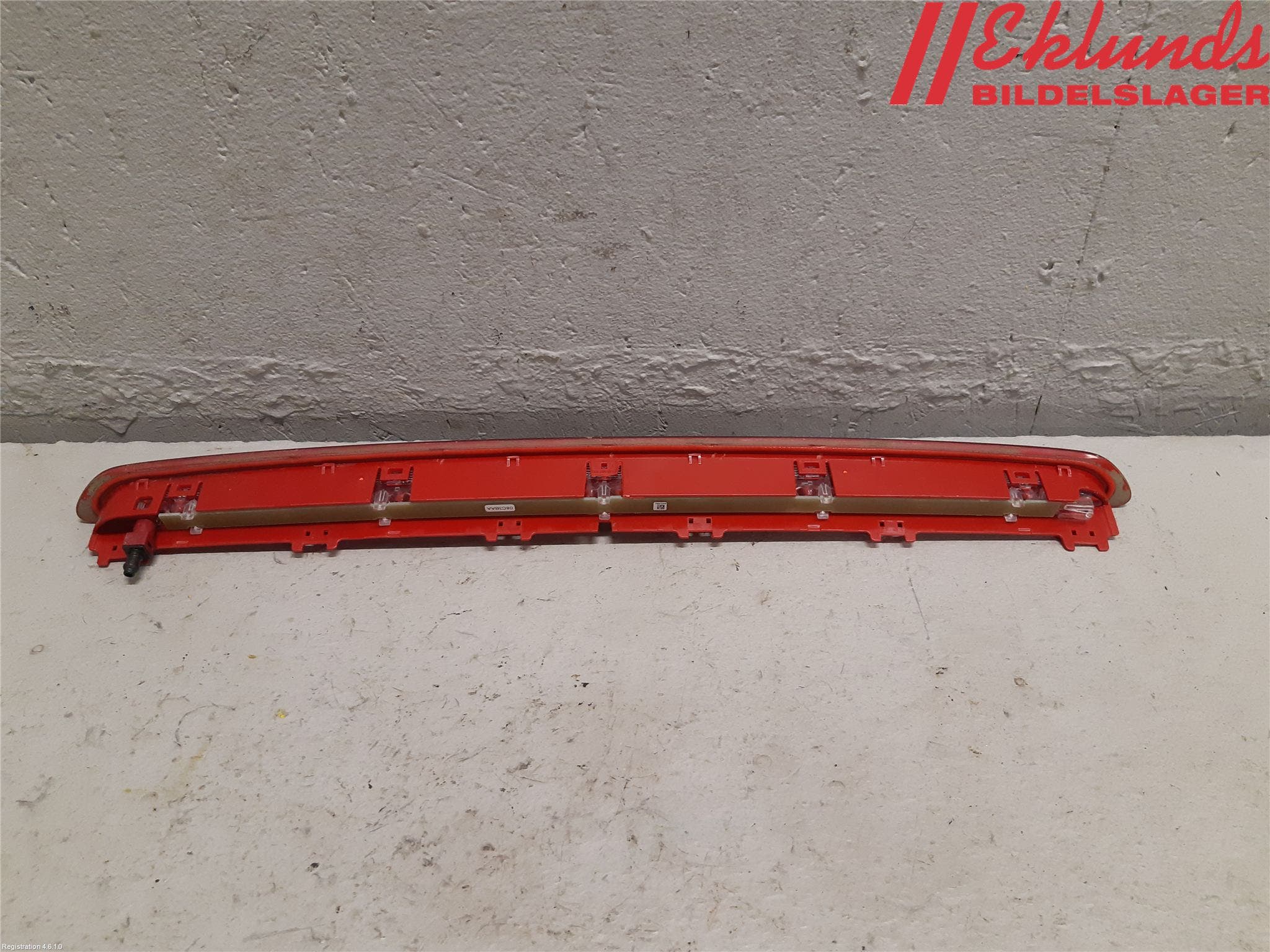 Volkswagen VW PASSAT 15-19 Bromsljus Bakruta