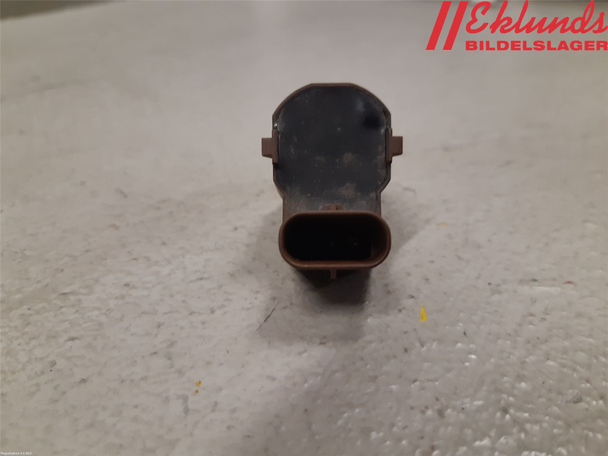 BMW 5 F10/F11/F18 09-17 Parkeringshjälp Frontsensor