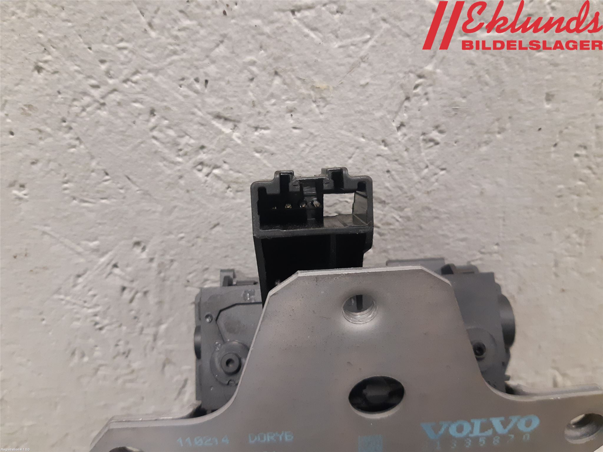 Volvo V40 12-19 Låskista Baklucka