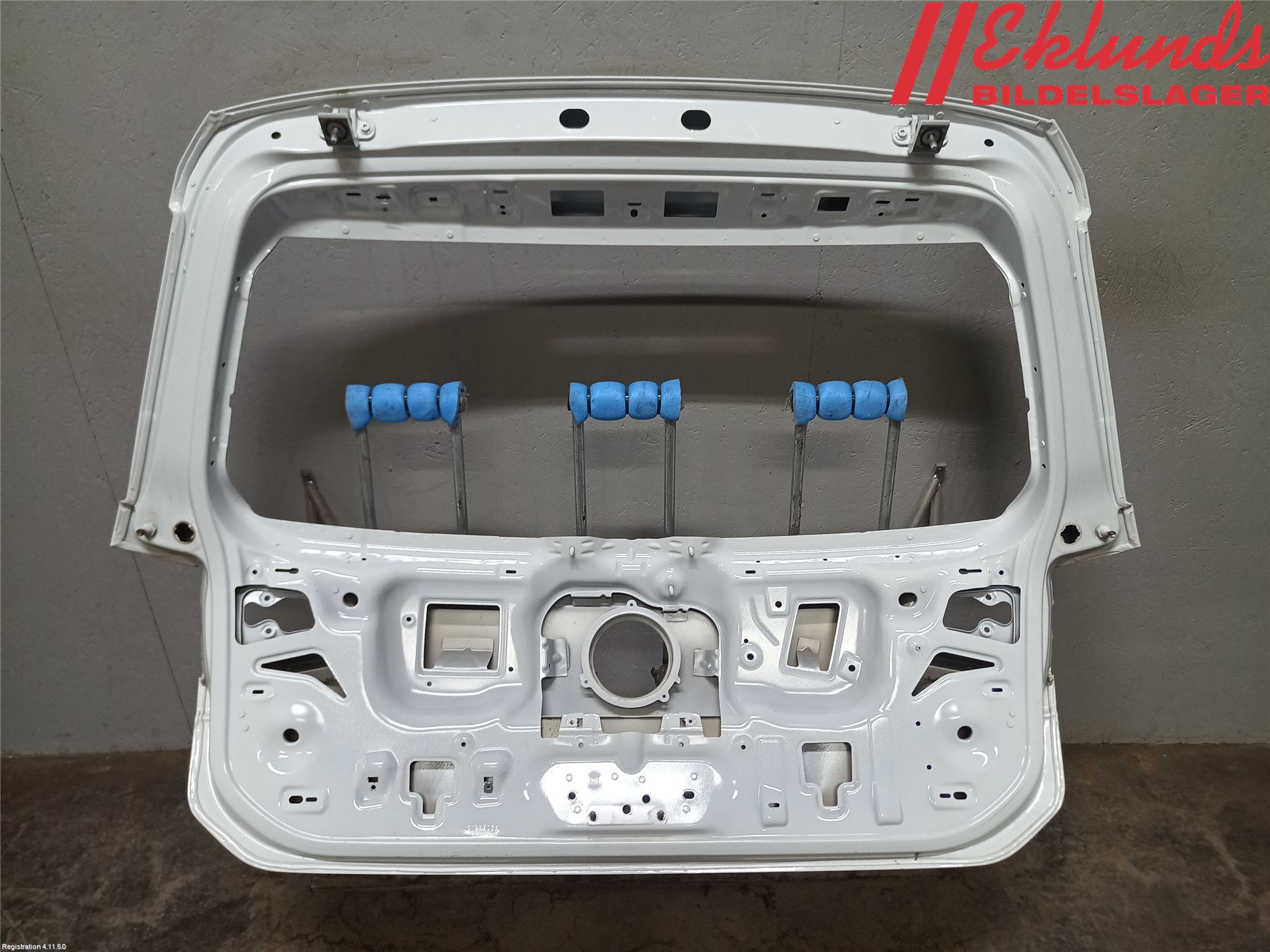 Volkswagen VW PASSAT 15-19 Baklucka Kombi