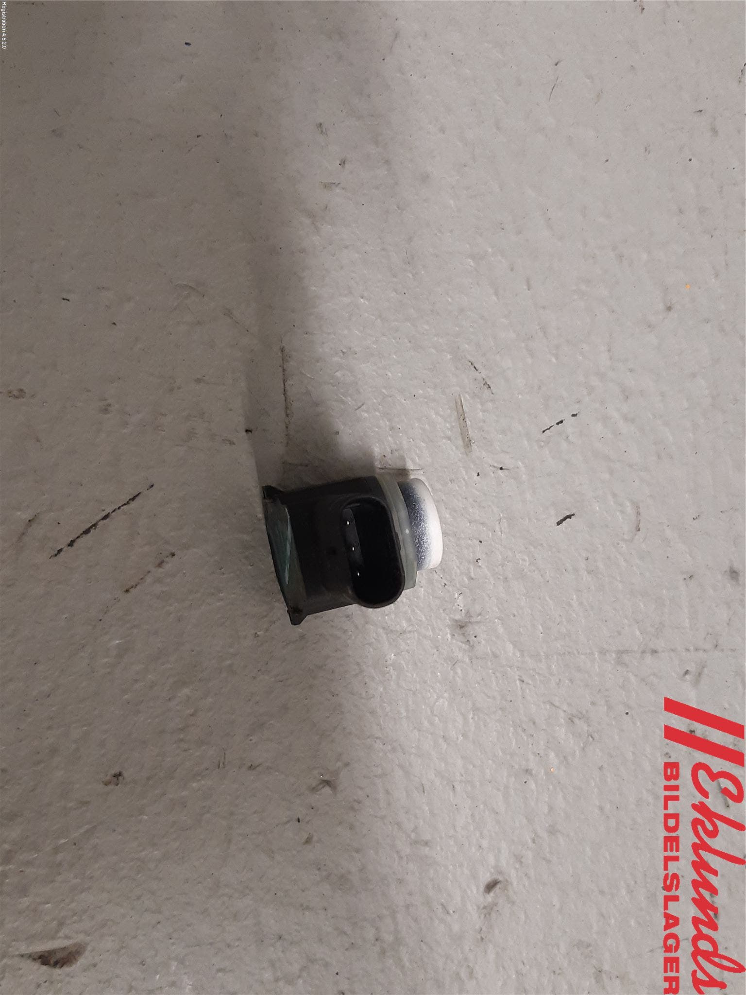 Volkswagen VW PASSAT 11-14 Parkeringshjälp Backsensor