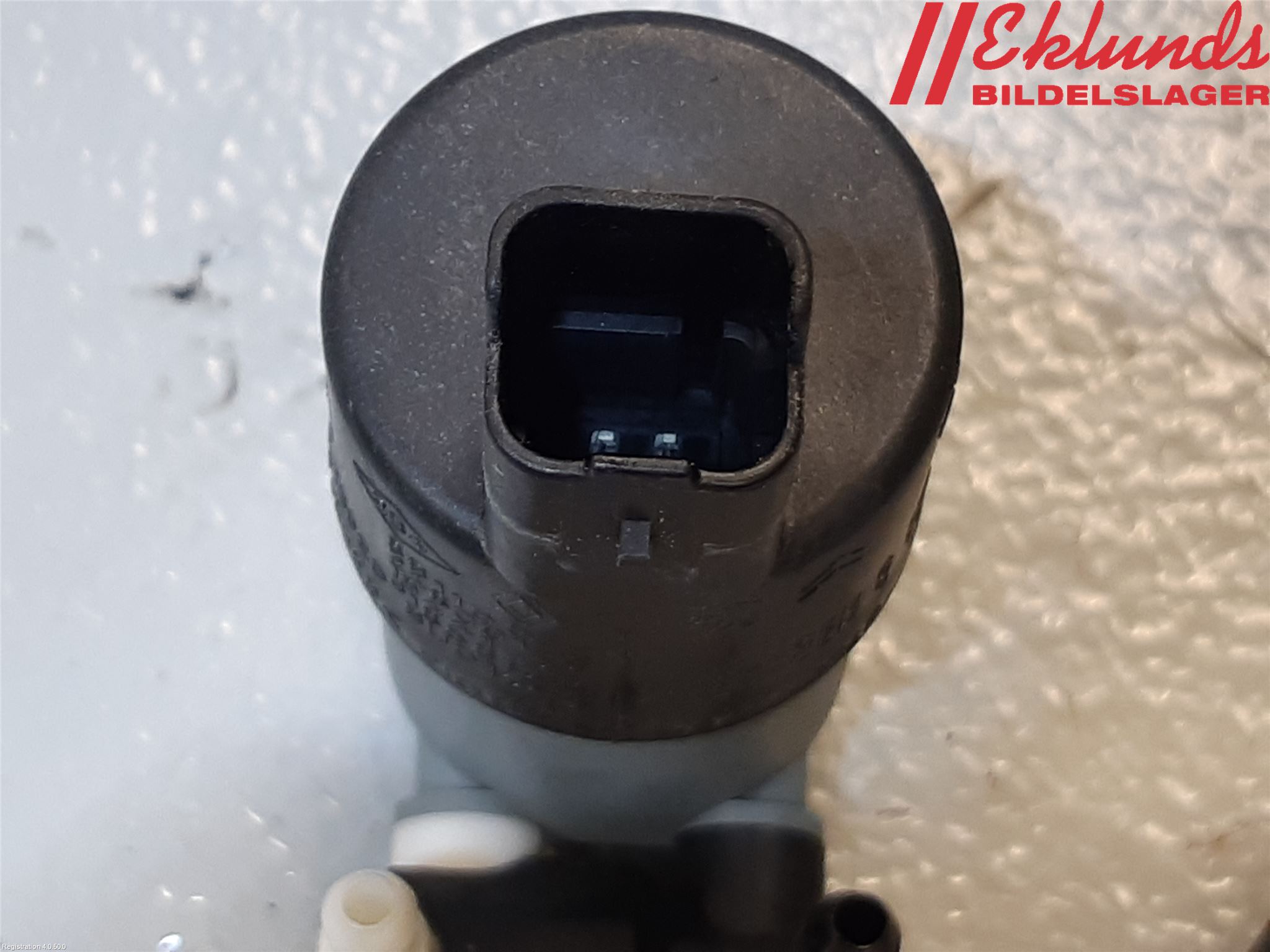 Dacia DUSTER 10-17 Spolarpump Vindruta