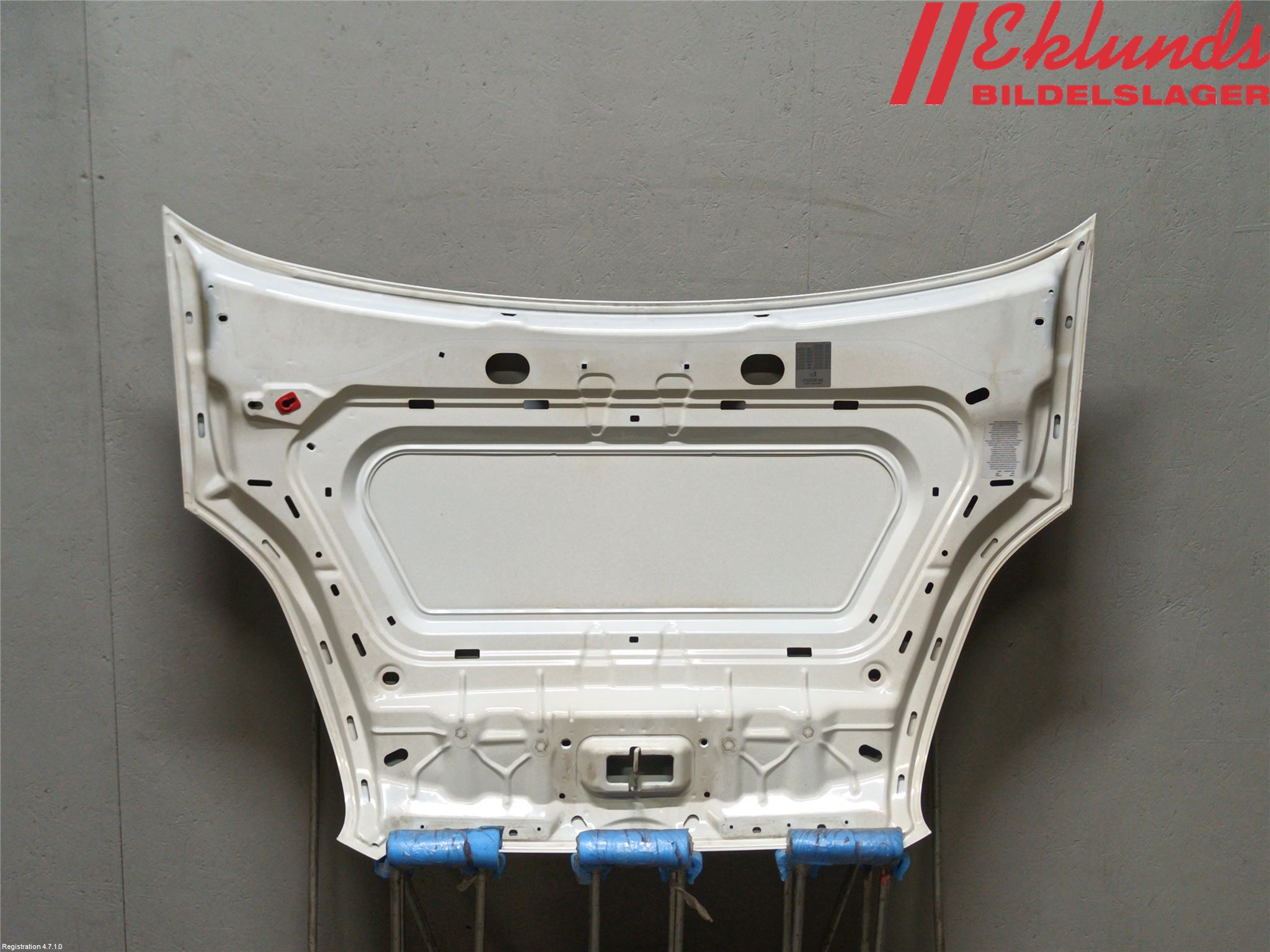 Opel COMBO D 12-18 Huv Fram