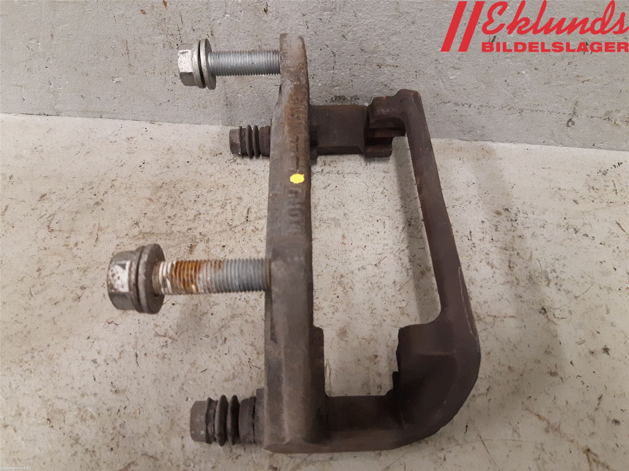 Volkswagen VW TIGUAN 16-24 Bromsokshållare