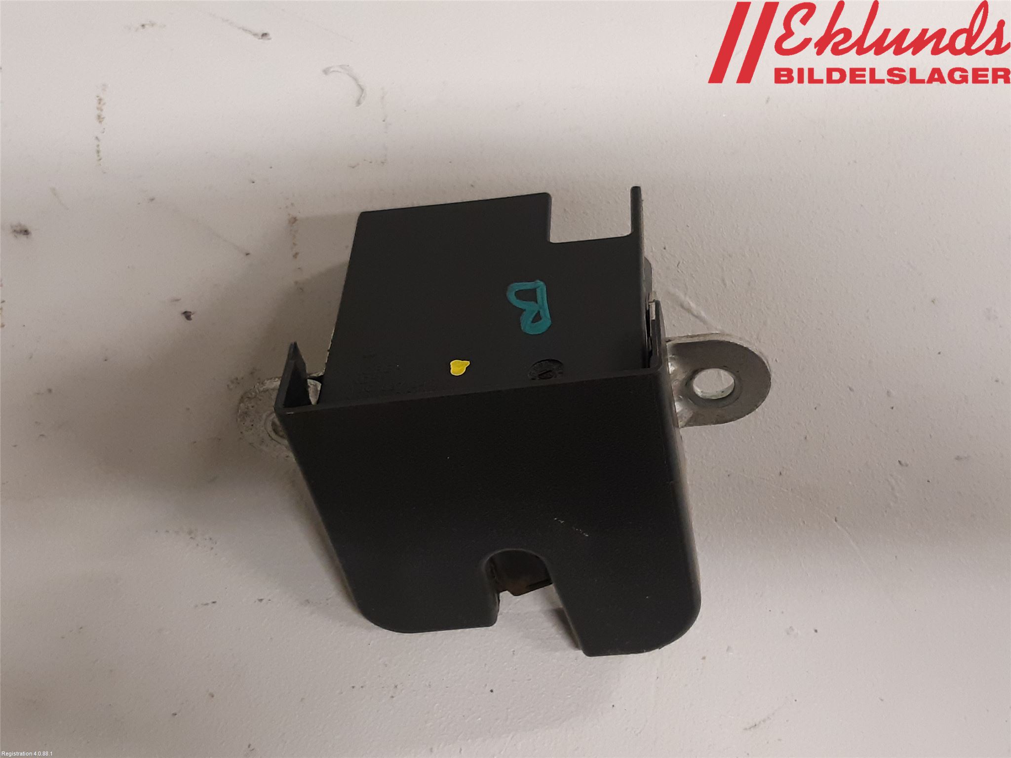 Volkswagen VW UP! / E-UP! Låskista Baklucka