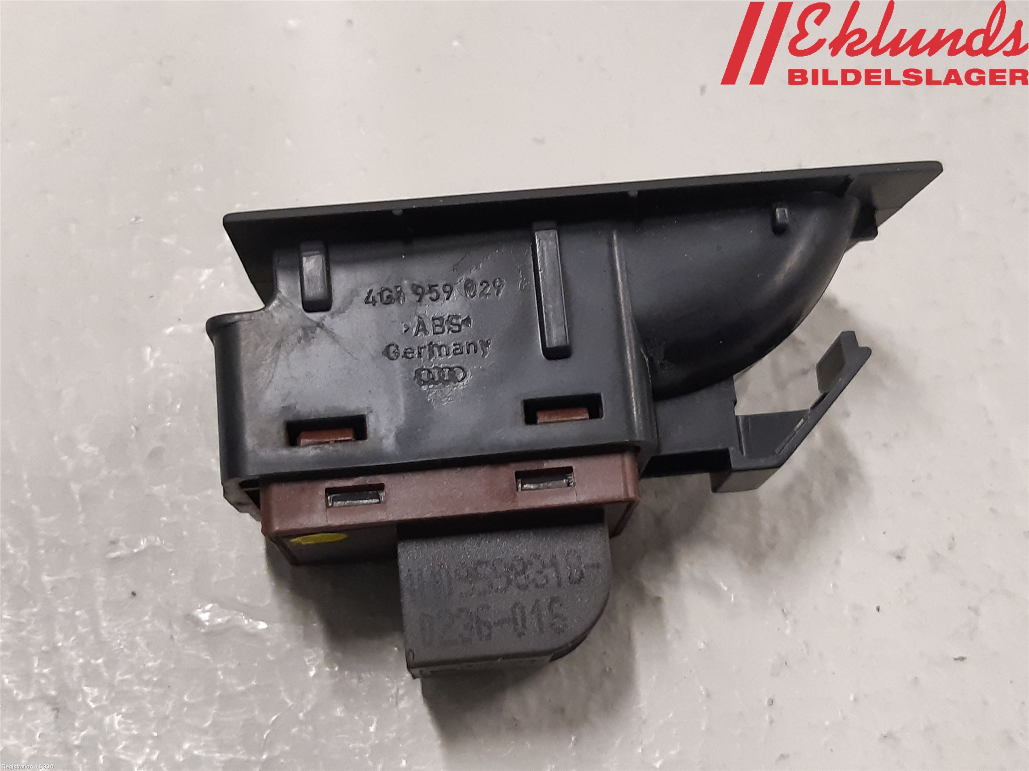 Audi A6/S6 4G 11-18 Strömställare Baklucka