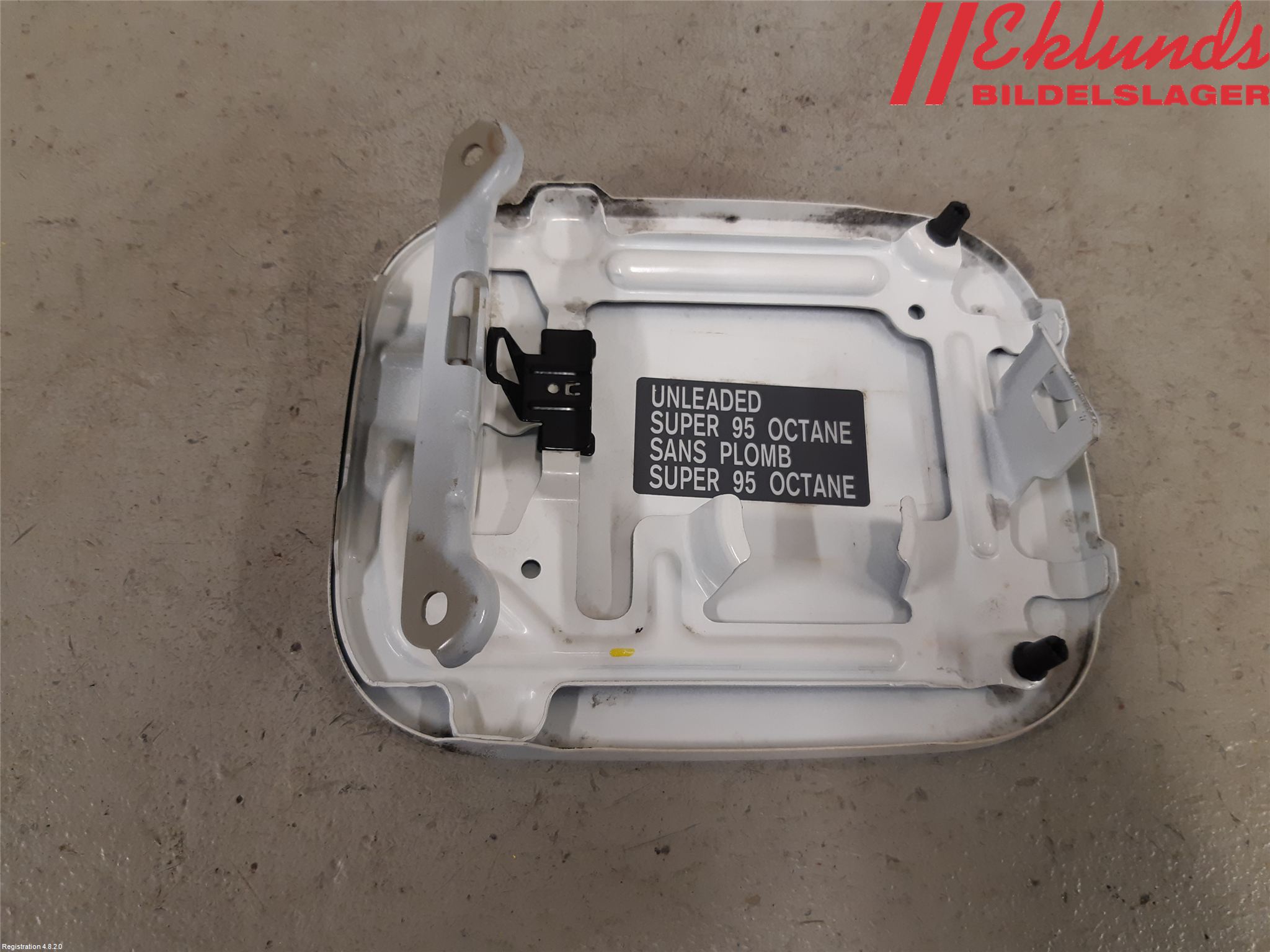 Nissan QASHQAI 14-17 Tanklucka