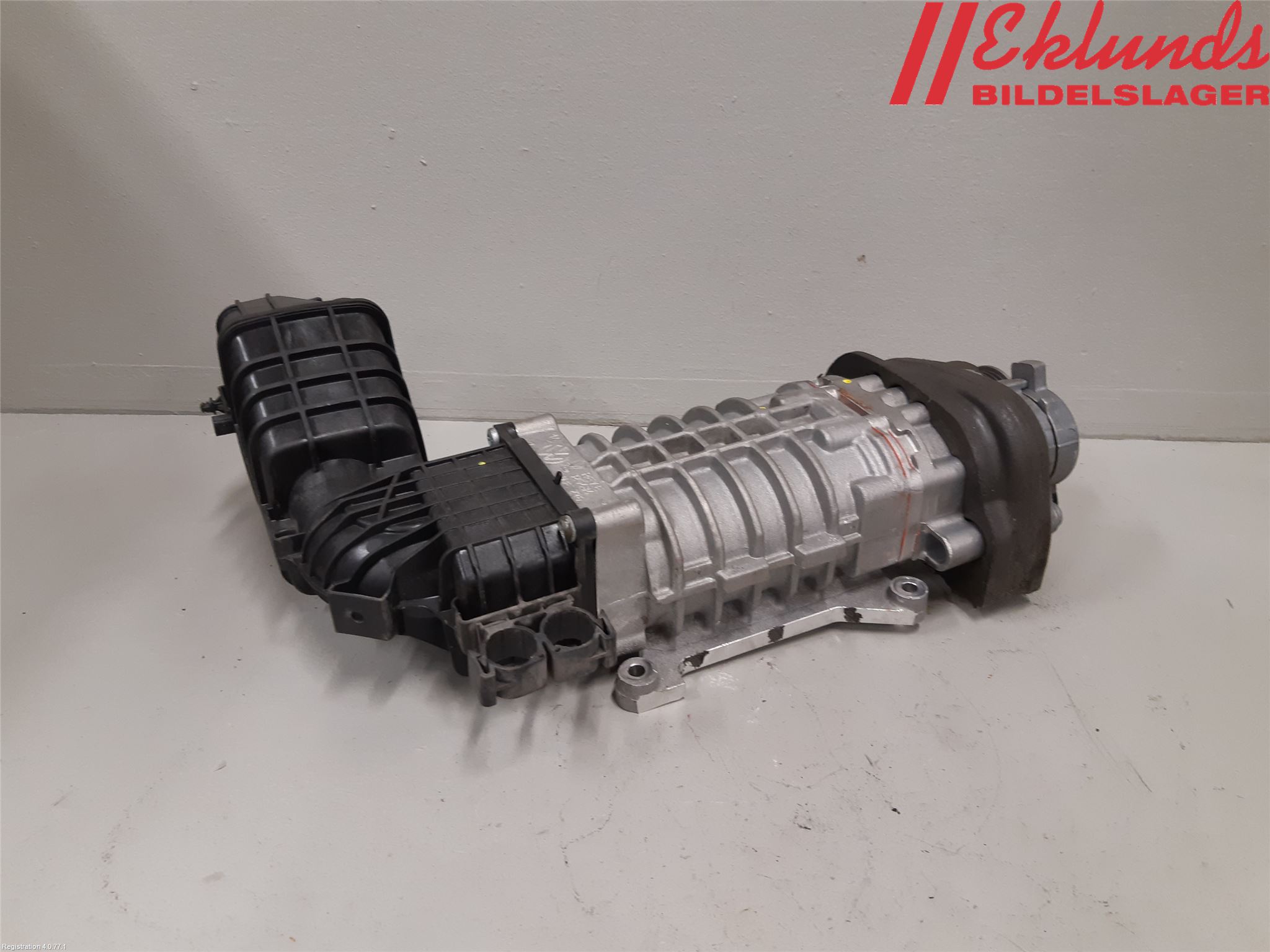 Volkswagen VW TOURAN 10-15 Kompressor Remdriven