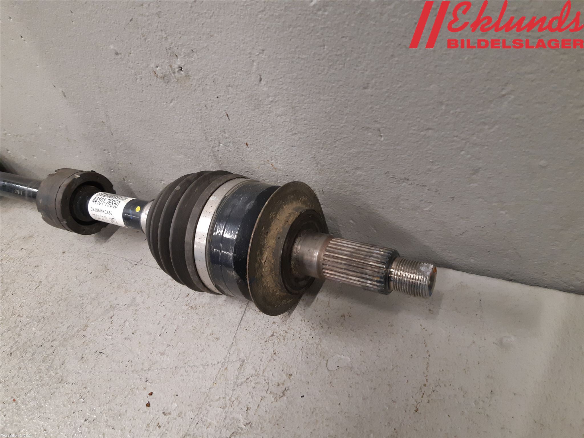 Suzuki VITARA 15- Drivaxel Fram Höger