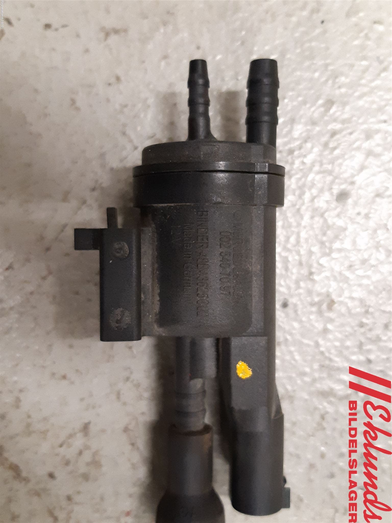 Mercedes-Benz MB C-KLASS (W205) 14-21 Vakuumventil