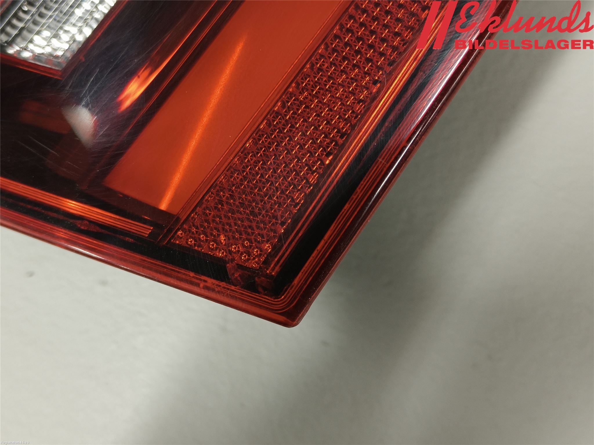 Audi A3/S3 8V 13-20 Bakljus Lucka Vä