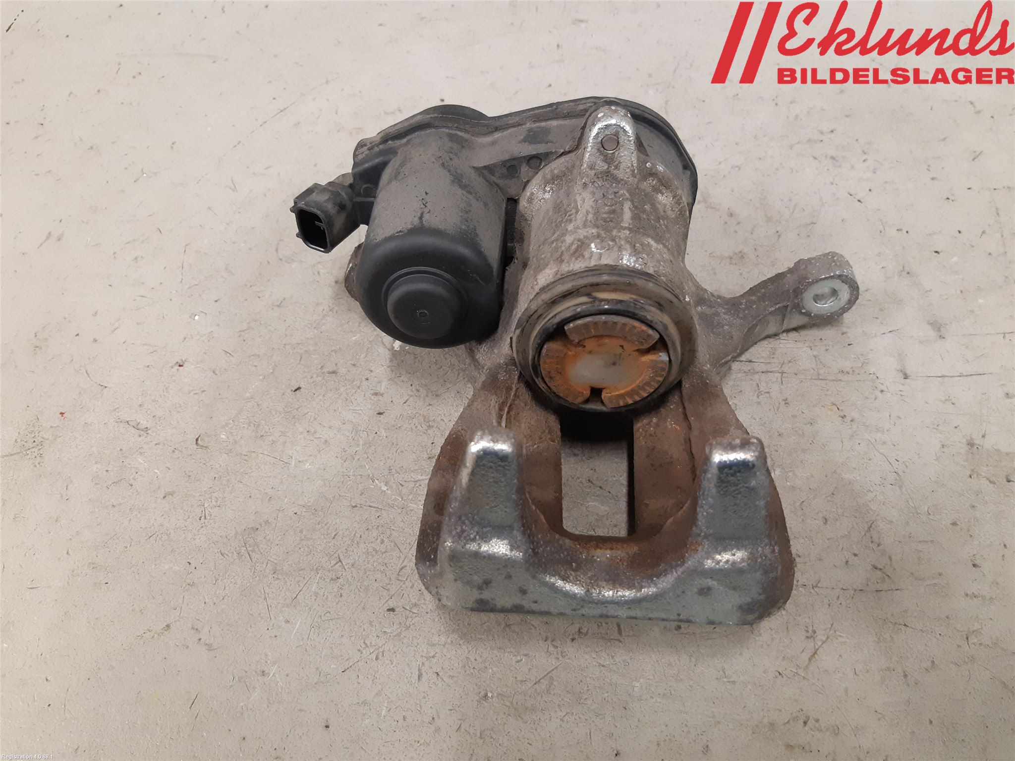 Toyota C-HR 16-23 Bromsok Bak Höger