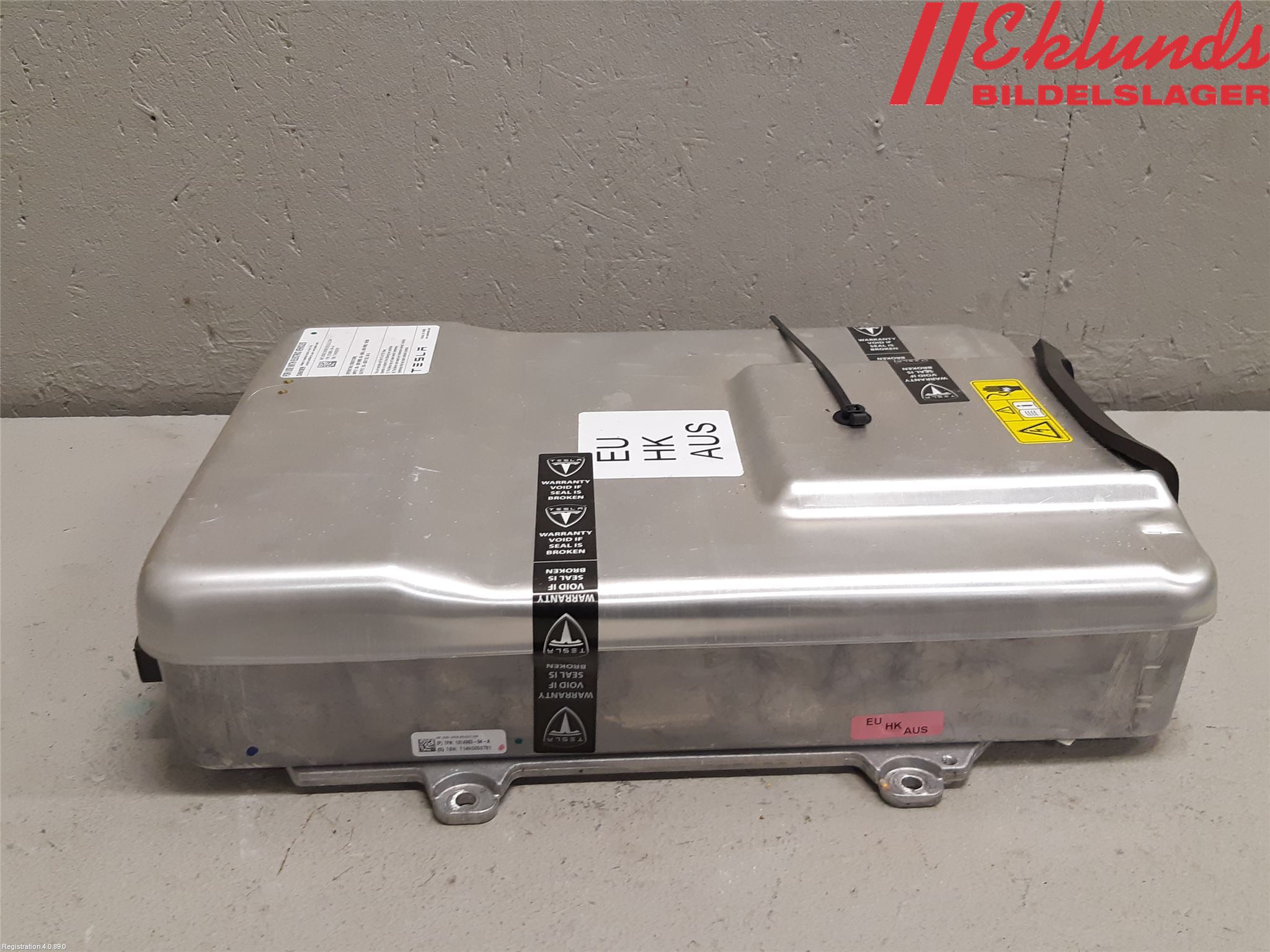 Tesla MODEL S 13- Batteriladdare Högspänning