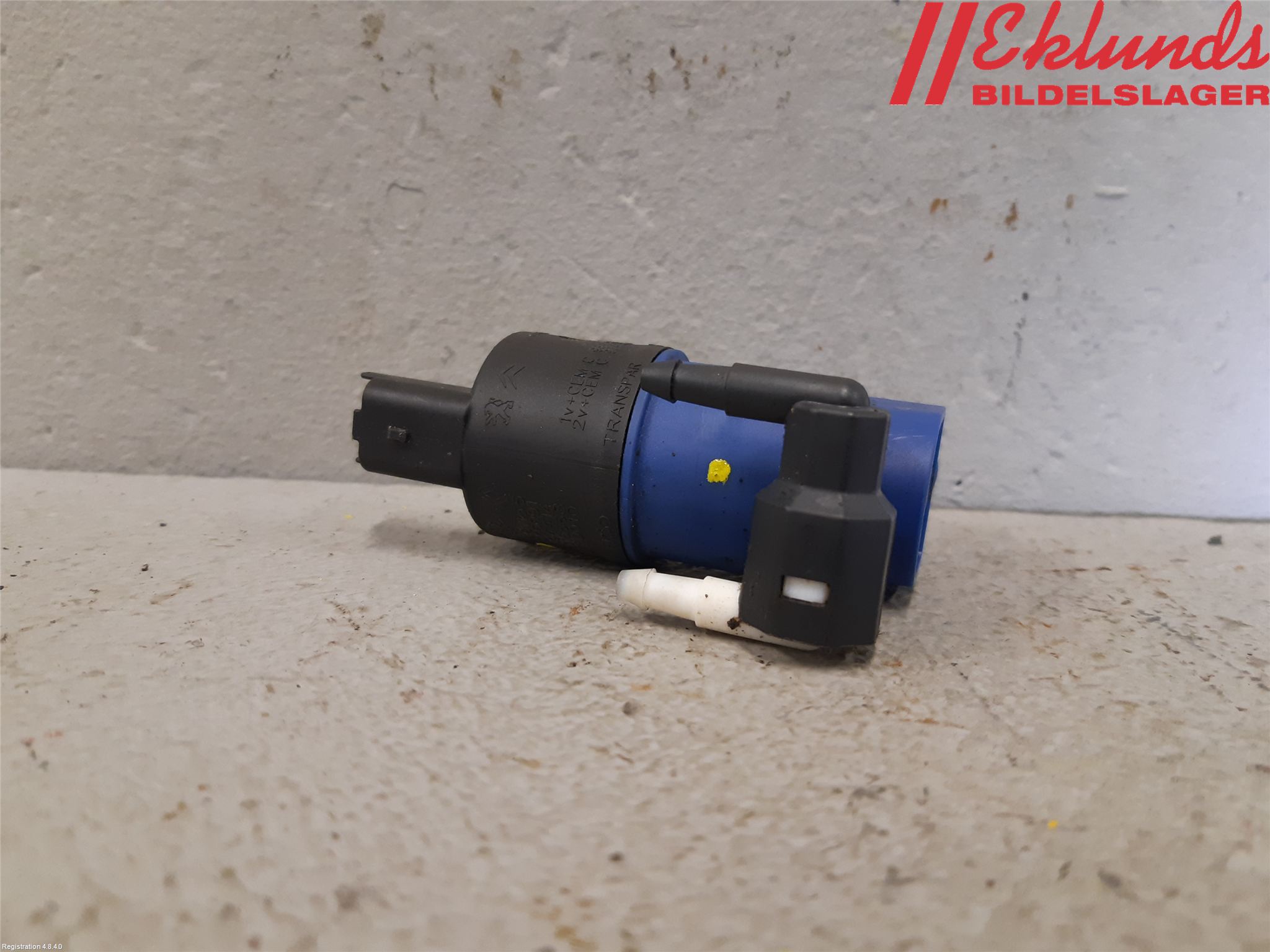 Renault CLIO IV 12-16 Spolarpump Vindruta