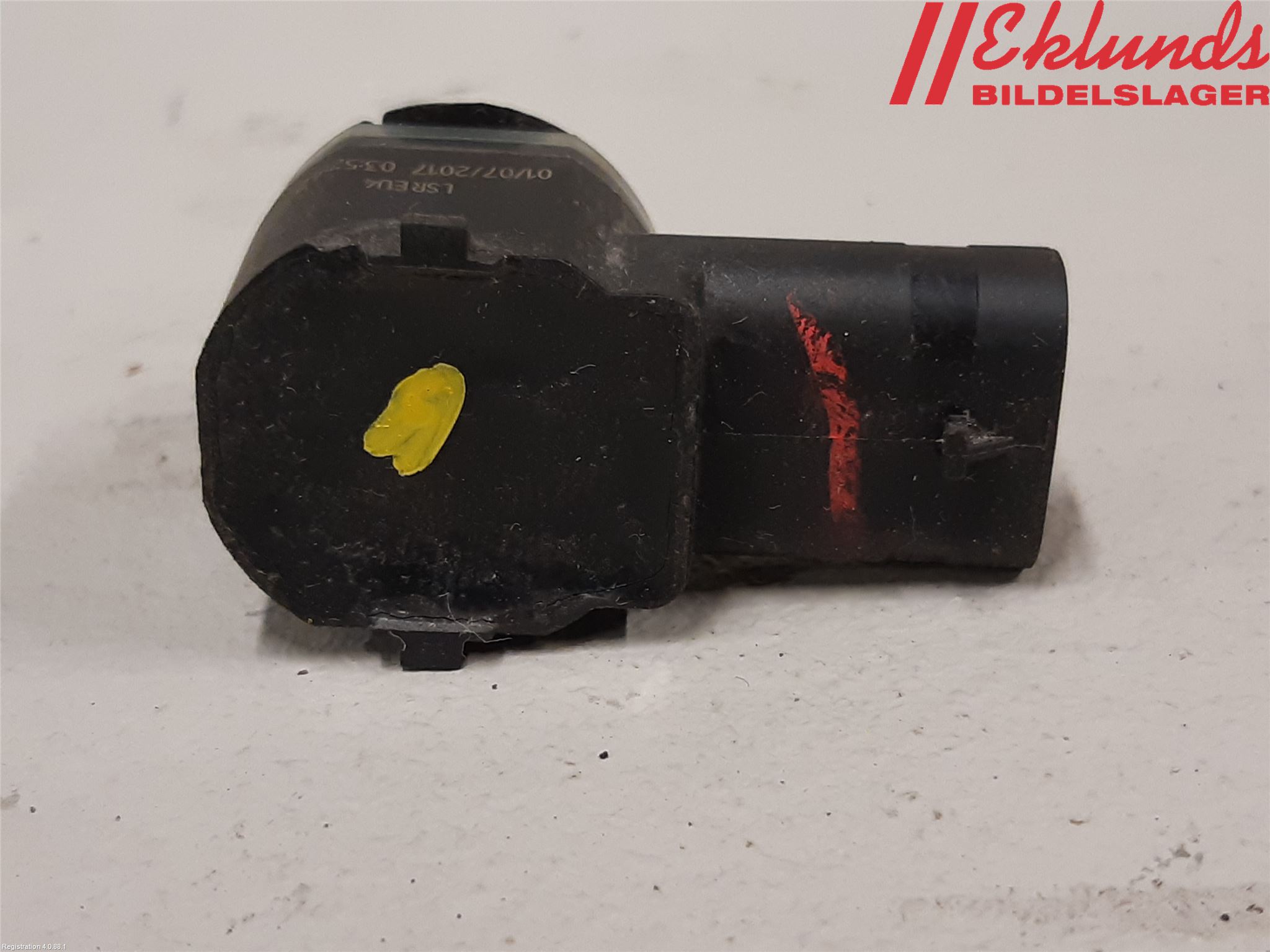 Volvo V40 CROSS COUNTRY 13-19 Parkeringshjälp Backsensor