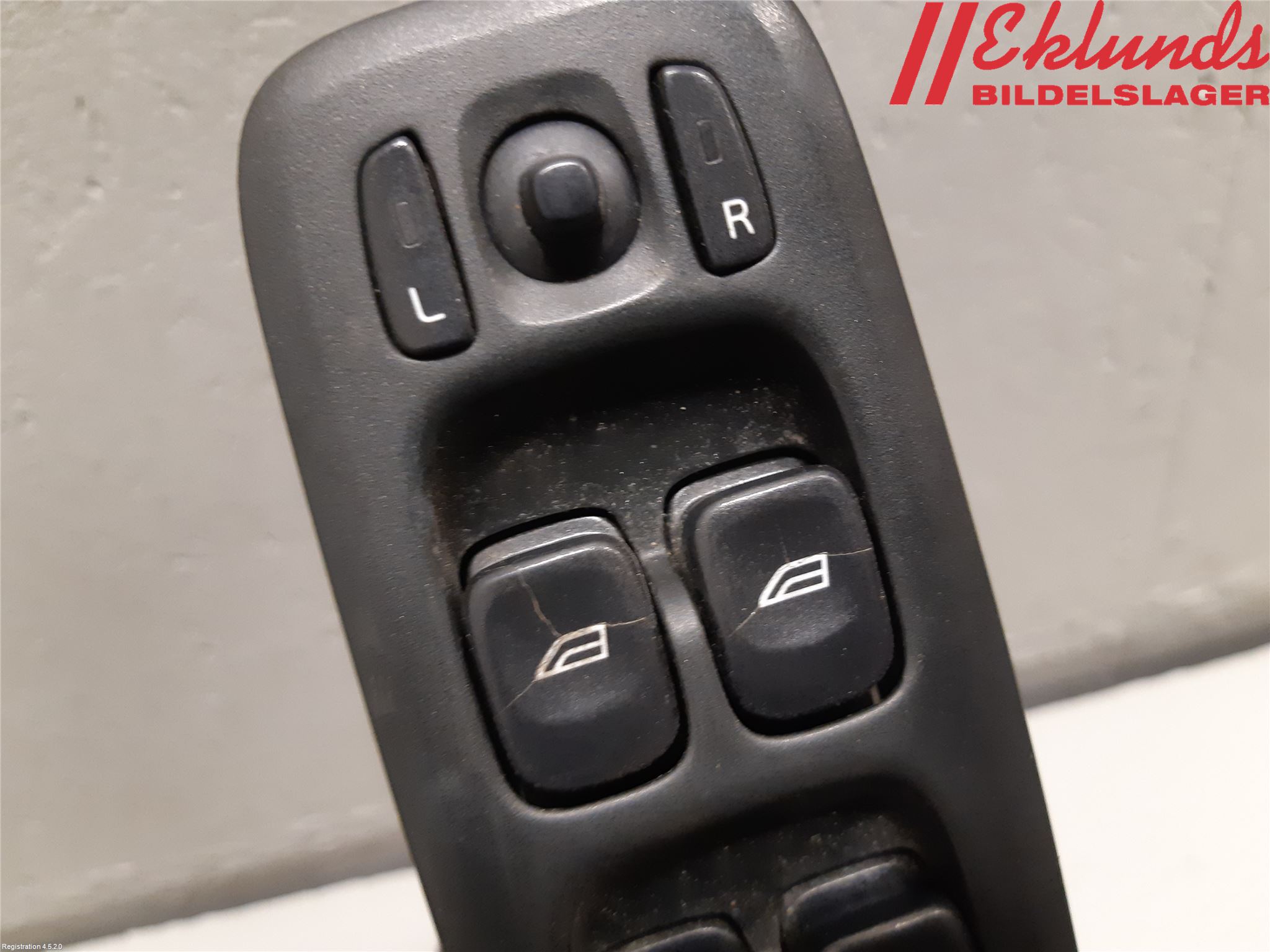 Volvo V70 05-08 Strömställare Elhiss