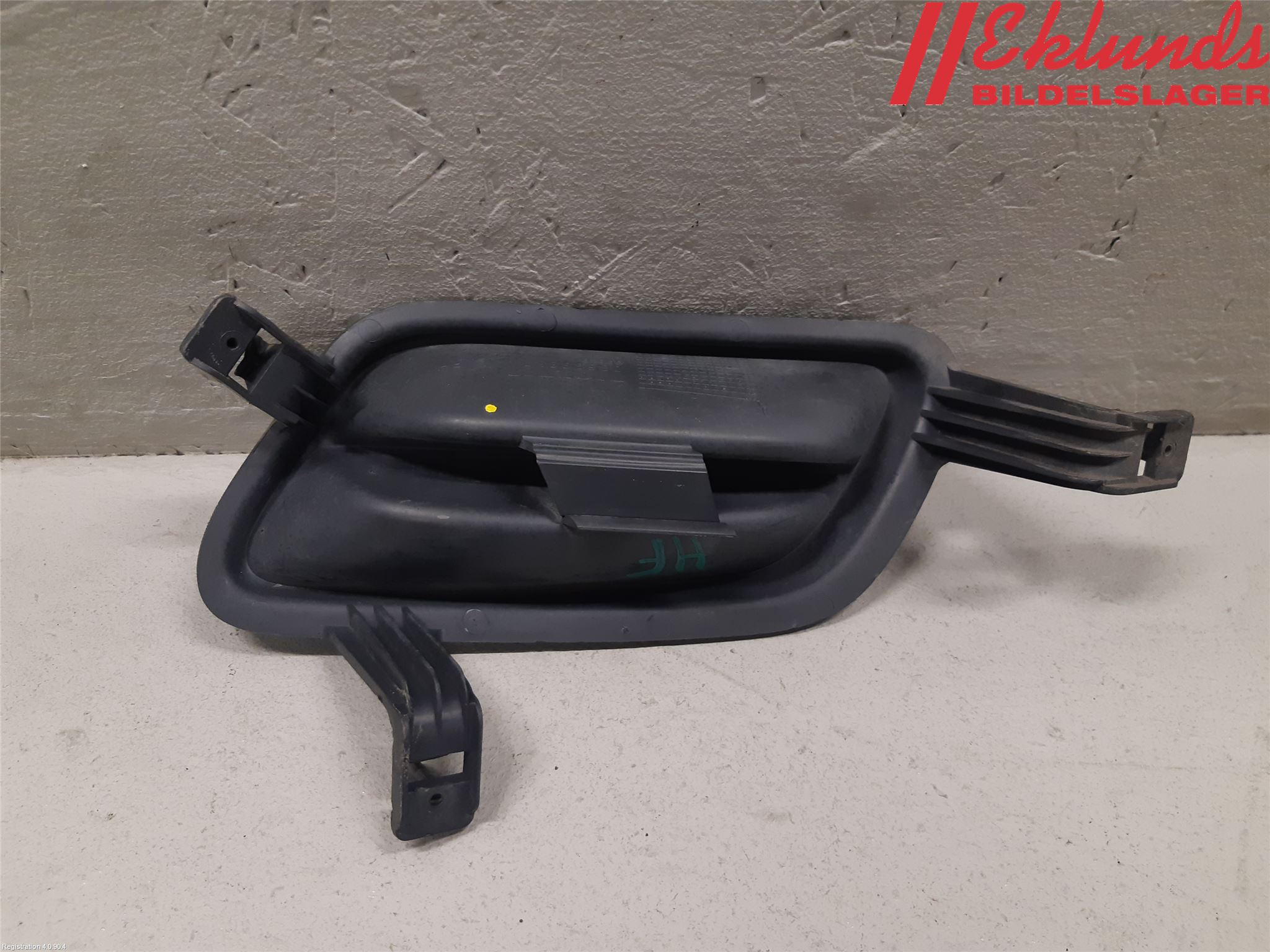 Volvo V70 05-08 Stöt Utfyllnad-List-Grill
