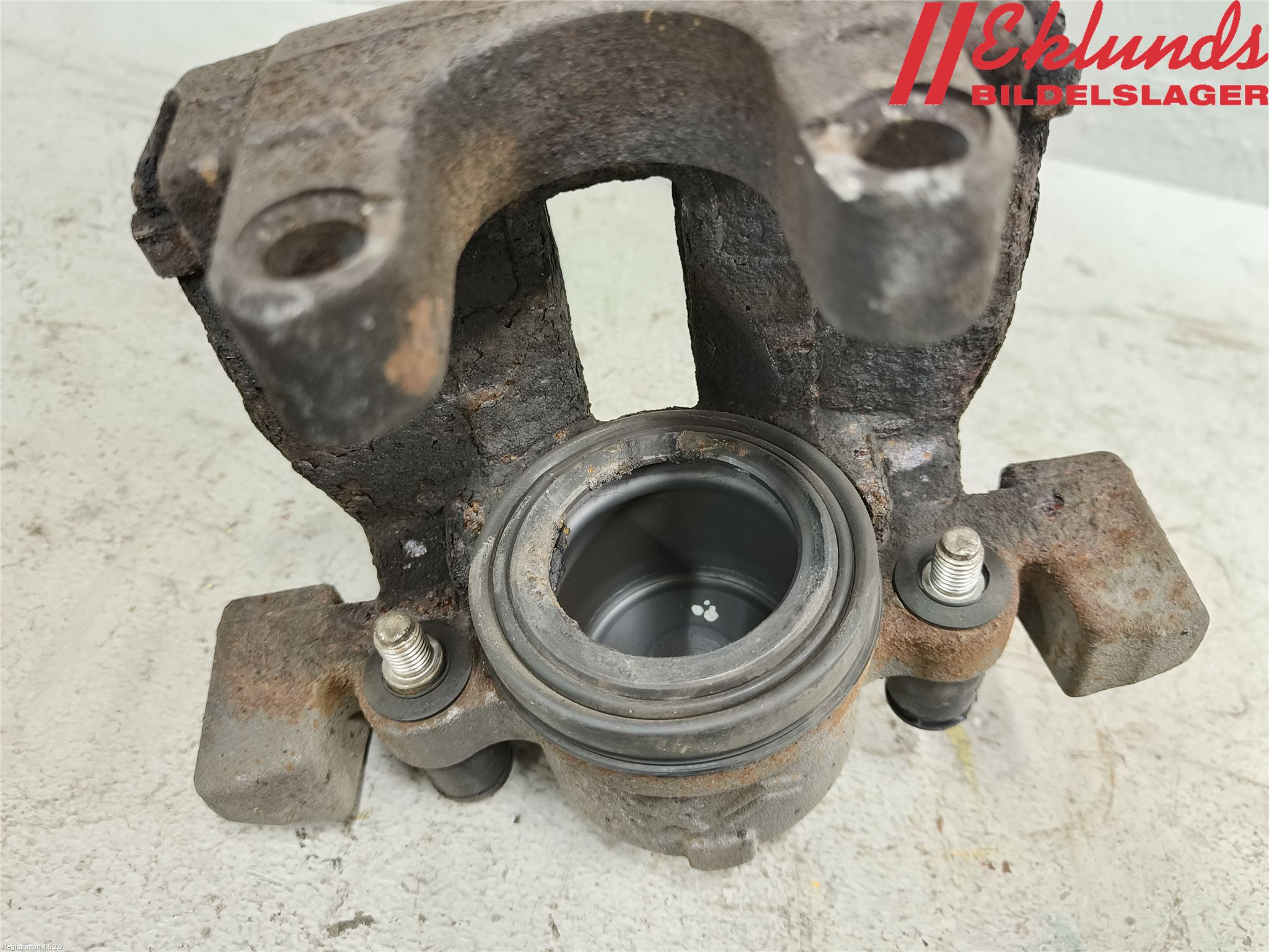 Peugeot 3008 17-24 Bromsok Fram Vänster